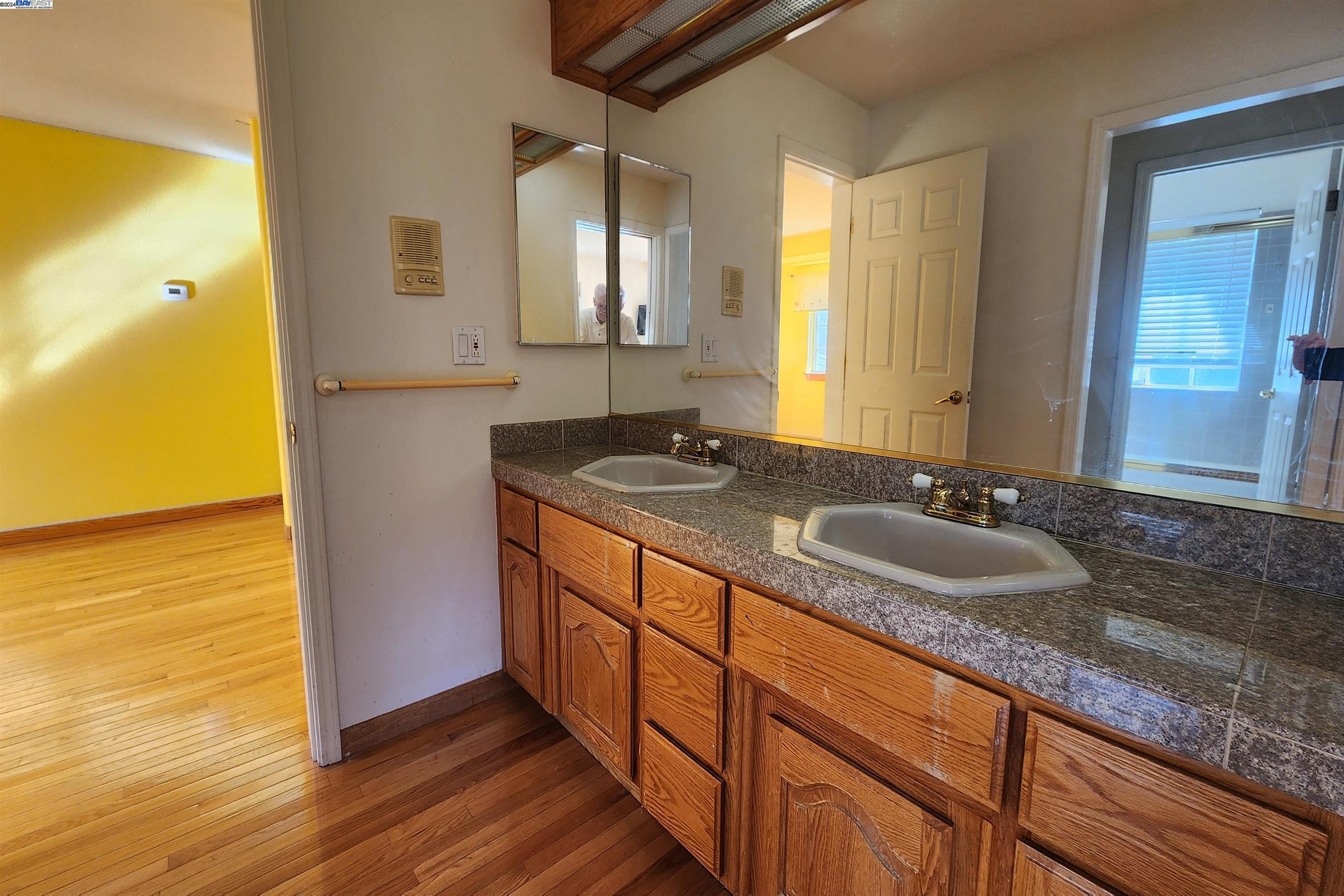 Detail Gallery Image 26 of 60 For 245 Heacox Rd, Woodside,  CA 94062 - 5 Beds | 5 Baths
