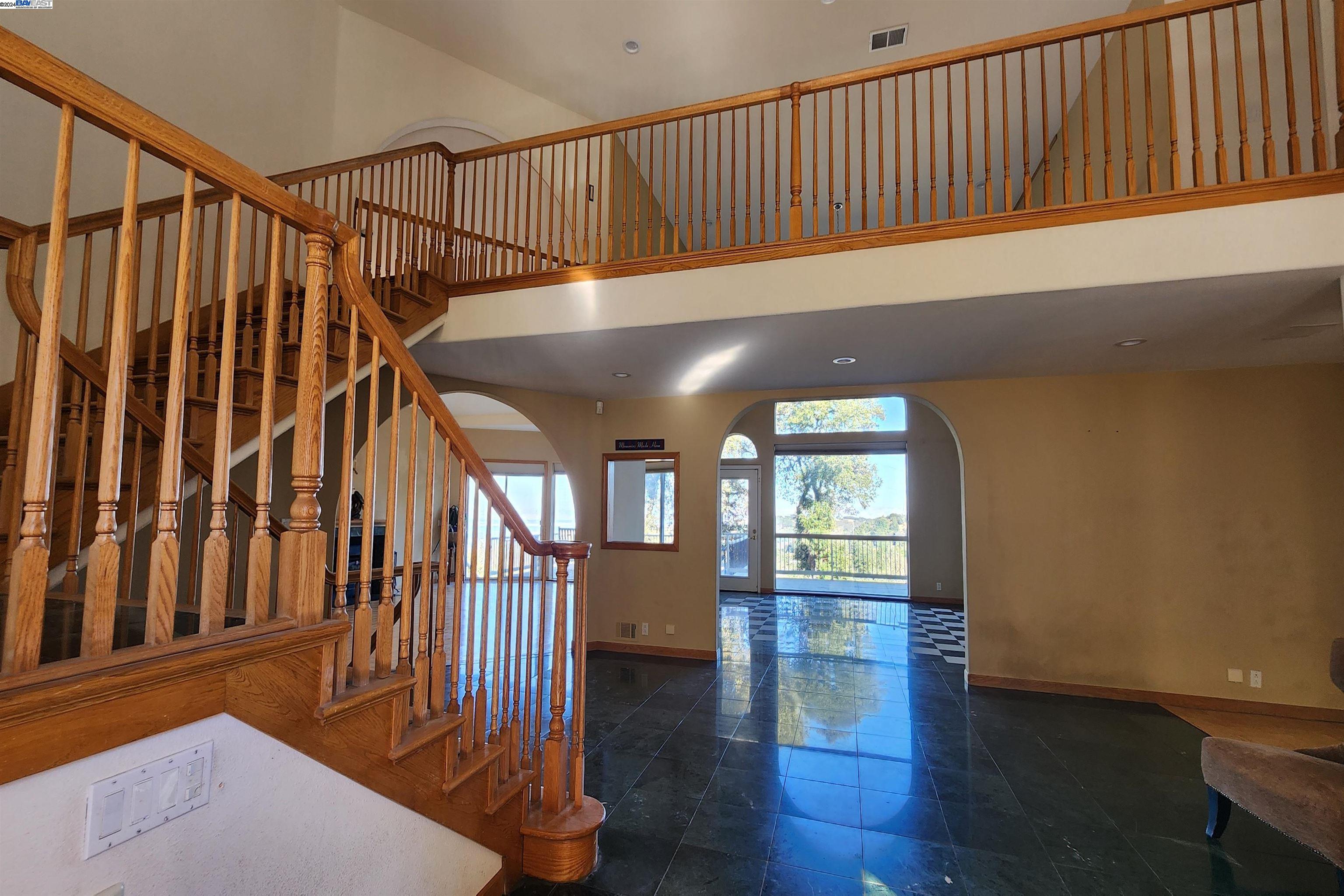 Detail Gallery Image 4 of 60 For 245 Heacox Rd, Woodside,  CA 94062 - 5 Beds | 5 Baths