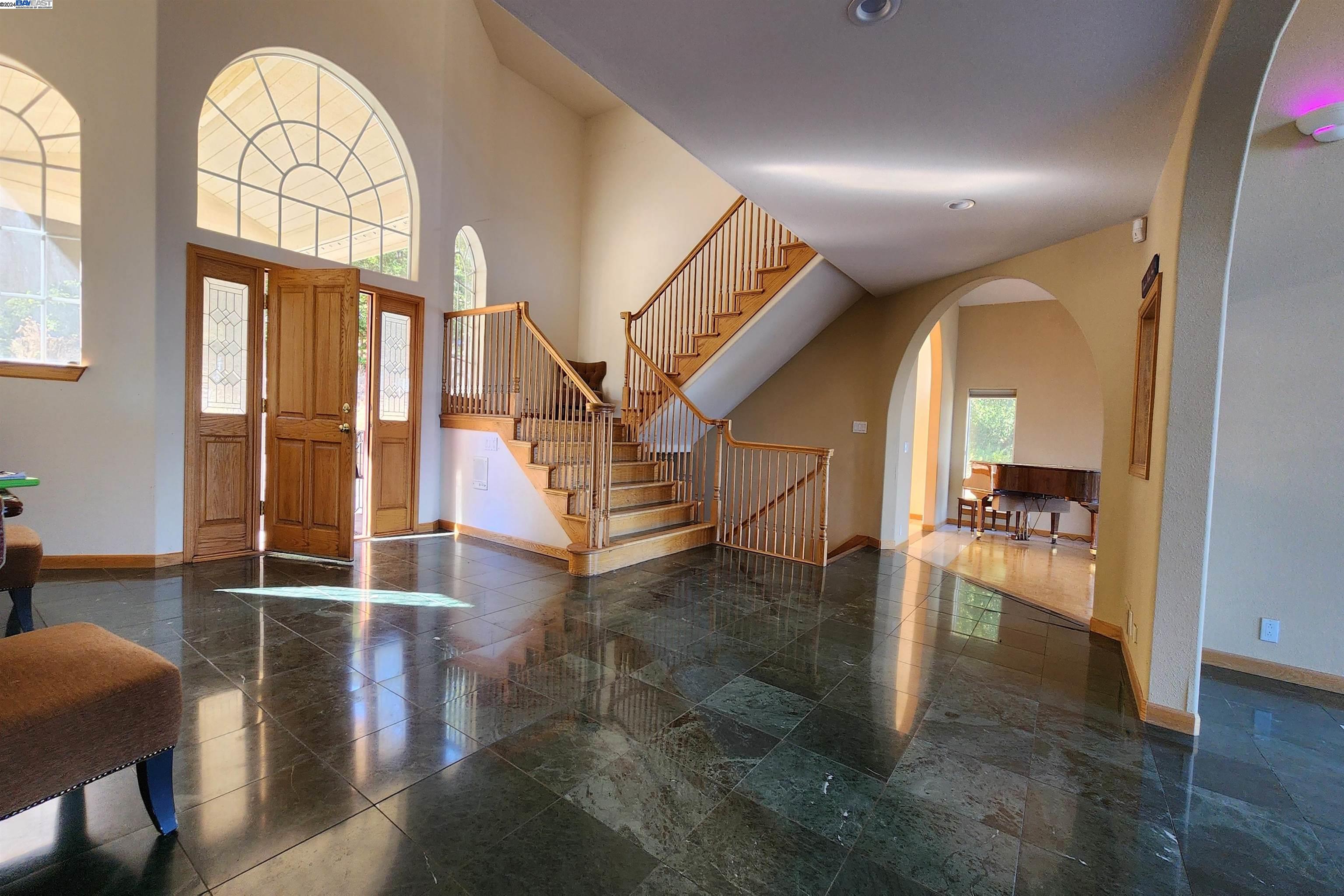 Detail Gallery Image 5 of 60 For 245 Heacox Rd, Woodside,  CA 94062 - 5 Beds | 5 Baths