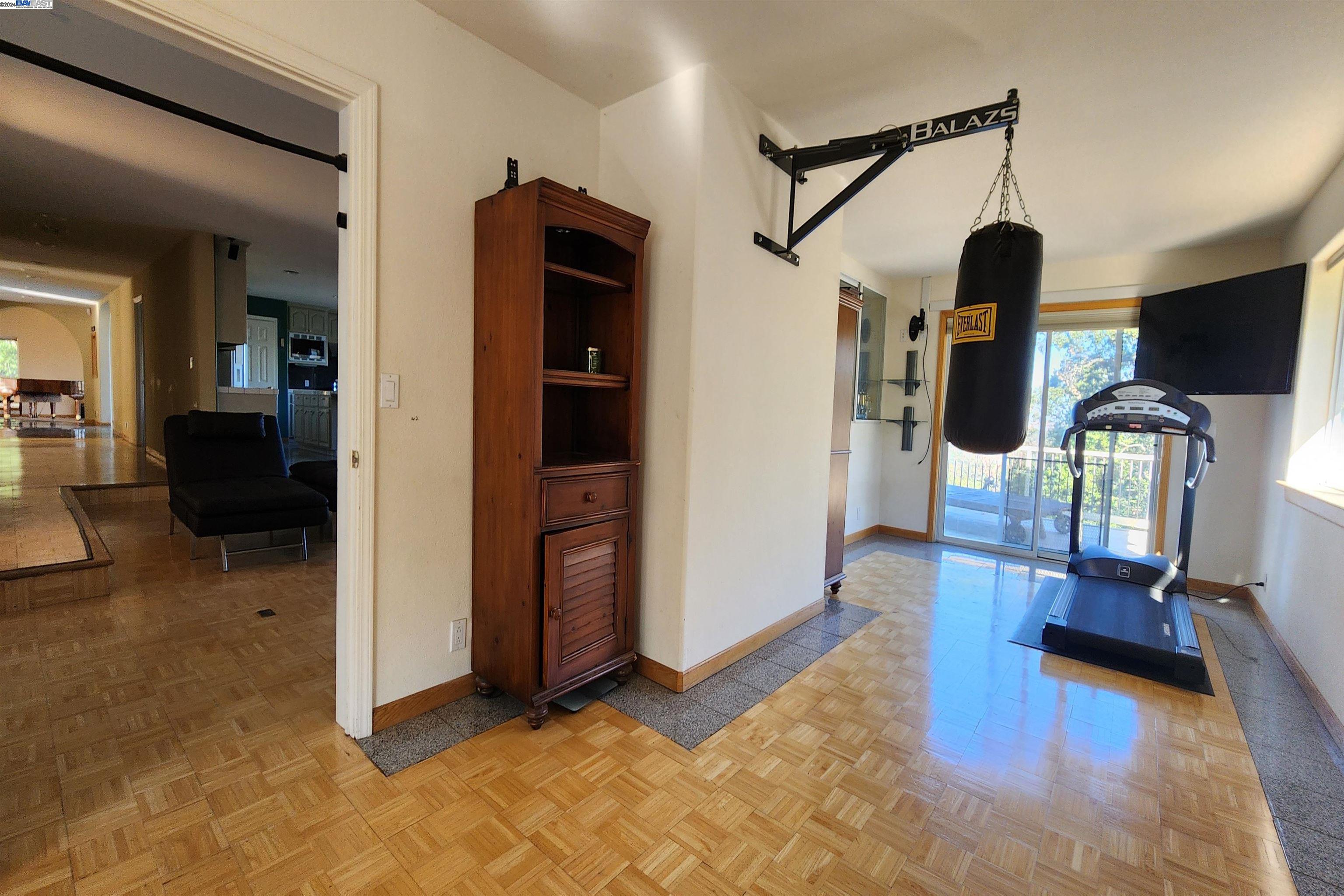 Detail Gallery Image 42 of 60 For 245 Heacox Rd, Woodside,  CA 94062 - 5 Beds | 5 Baths