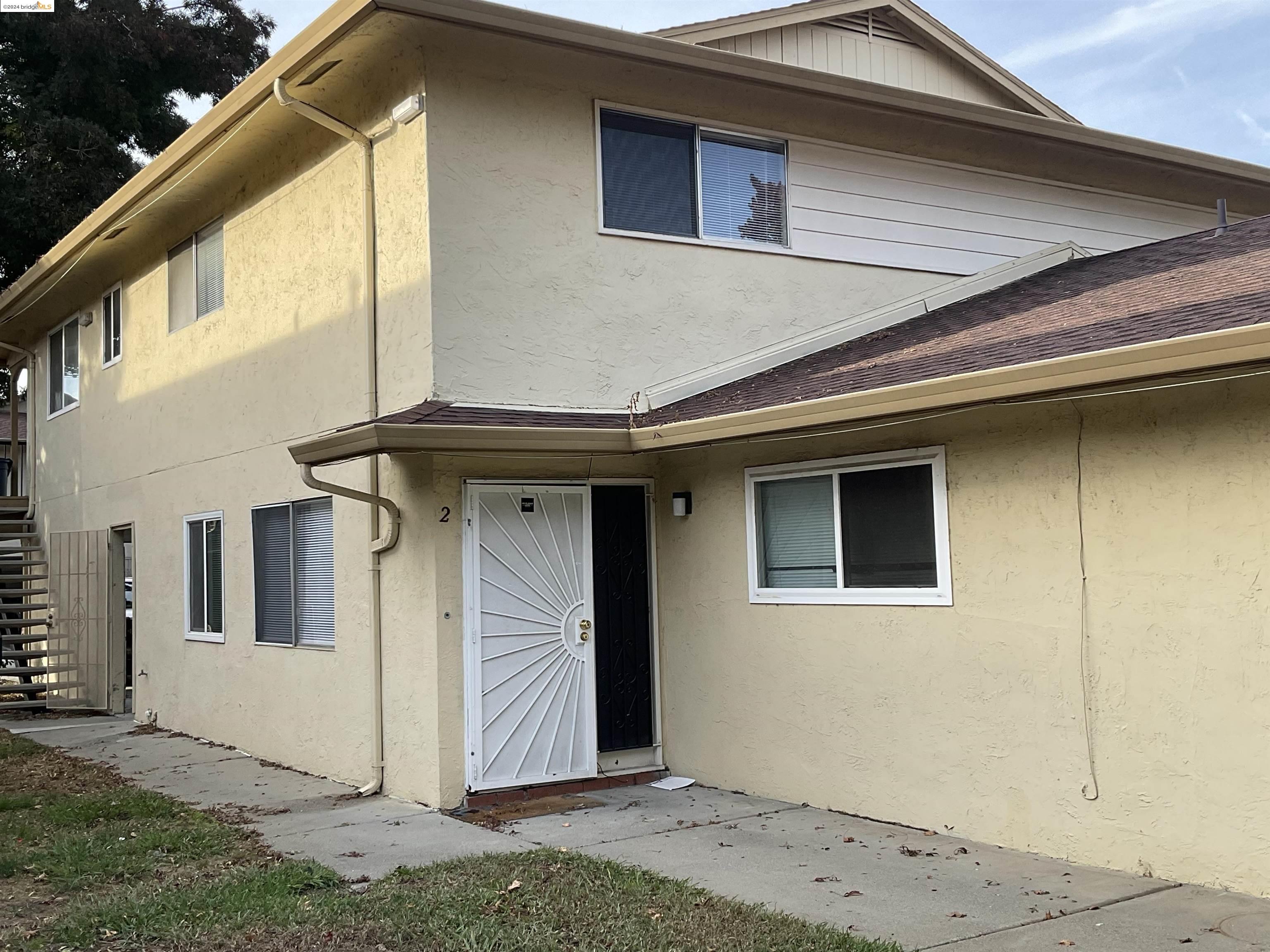 Detail Gallery Image 1 of 1 For 2208 L St. #2,  Antioch,  CA 94509 - 2 Beds | 1 Baths