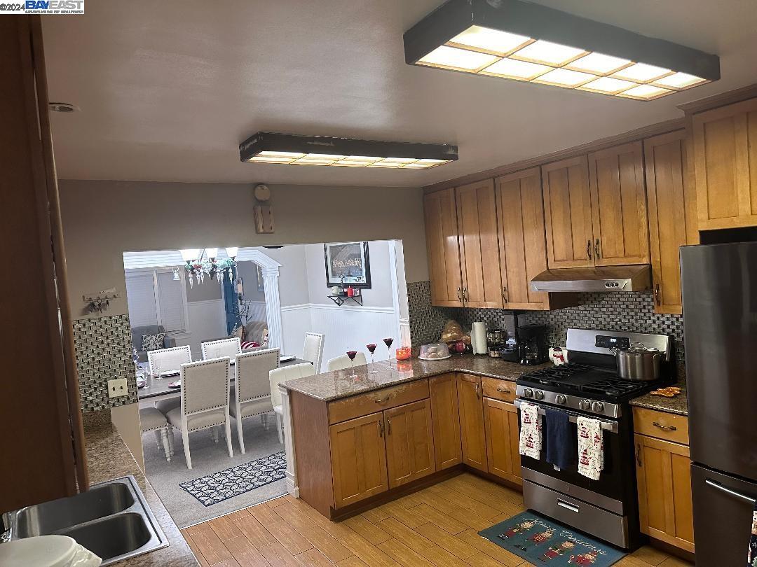 1626 79Th Ave, Oakland, California 94621, 2 Bedrooms Bedrooms, 5 Rooms Rooms,1 BathroomBathrooms,Residential,For Sale,1626 79Th Ave,41079718