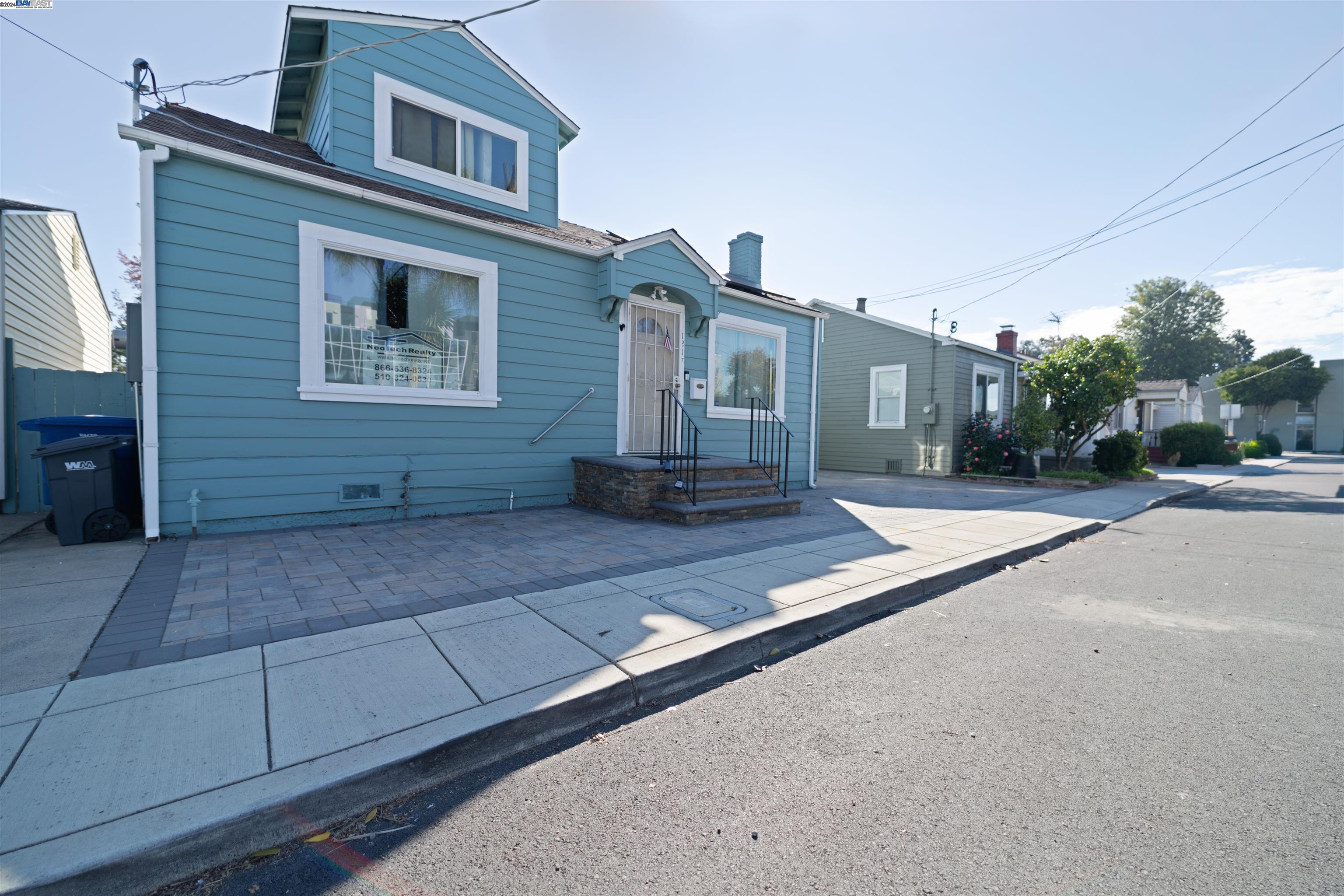 Detail Gallery Image 1 of 1 For 1217 Richard Place, Hayward,  CA 94541 - 2 Beds | 1 Baths