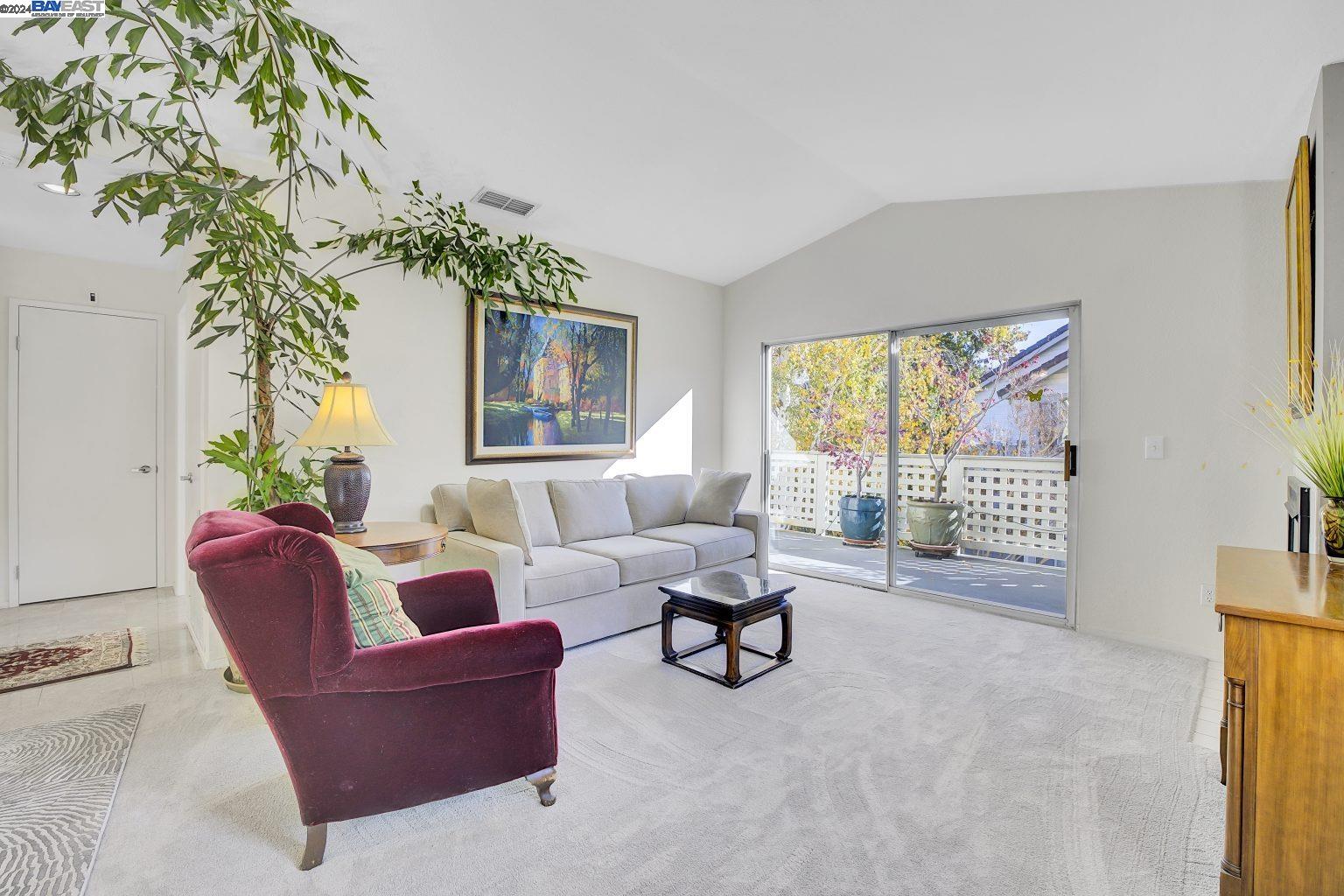 Photo #2: 41079859 Listing 