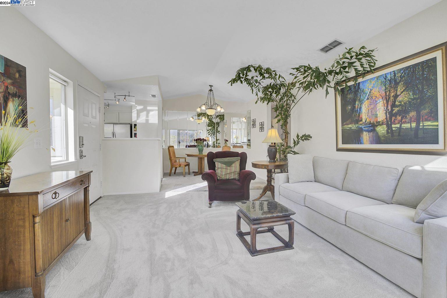 Photo #4: 41079859 Listing 