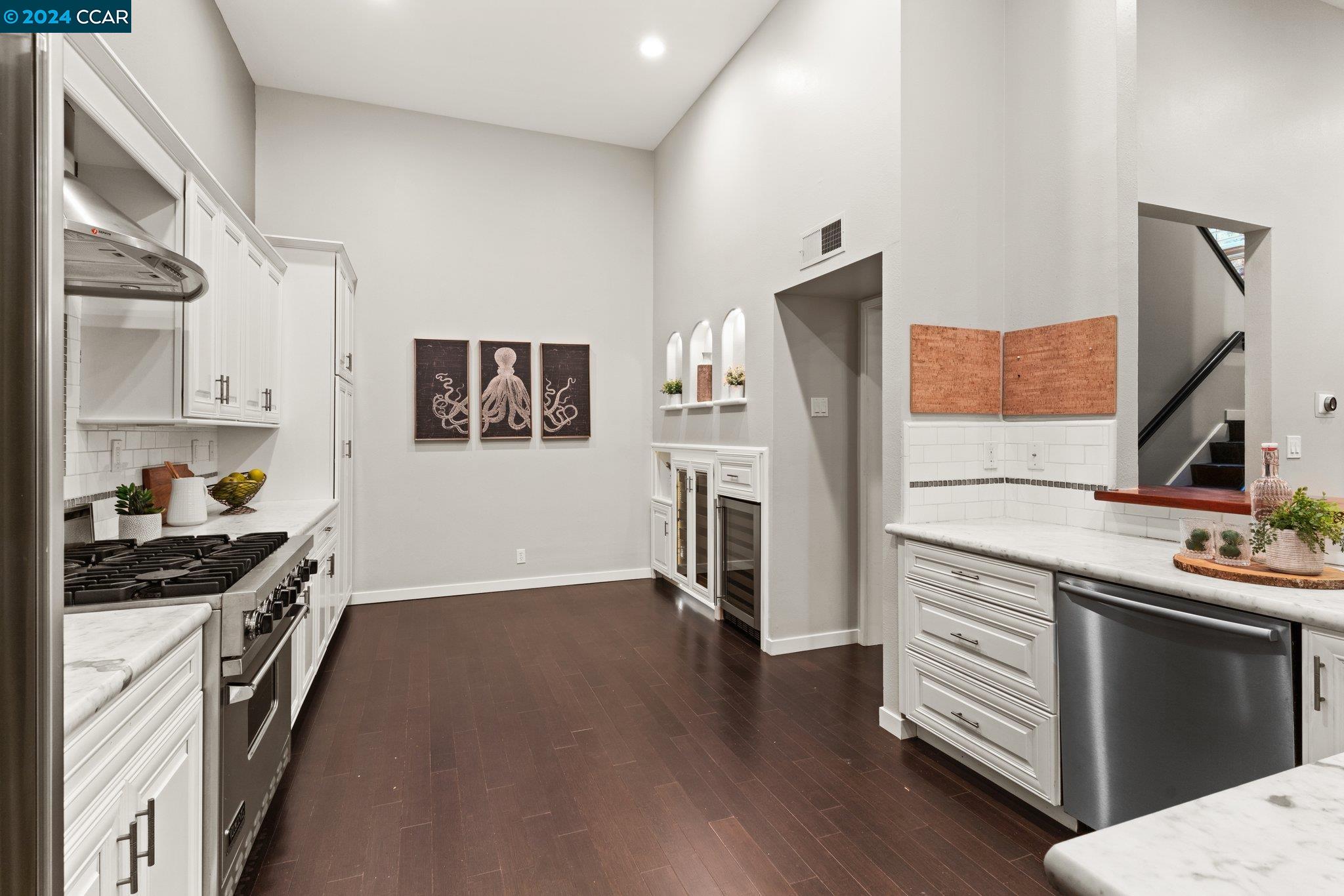 Photo #5: 41079869 Listing 
