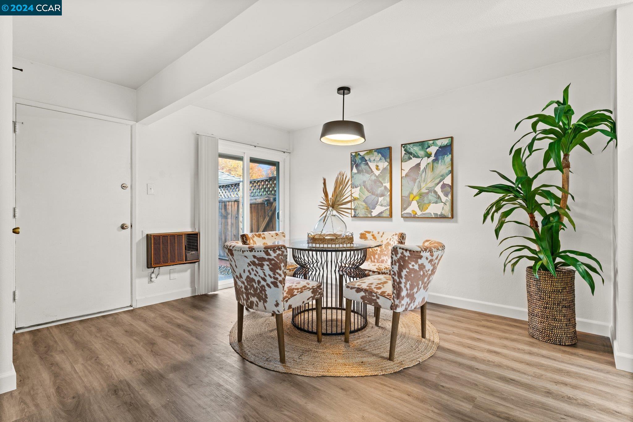 Photo #4: 41079871 Listing 