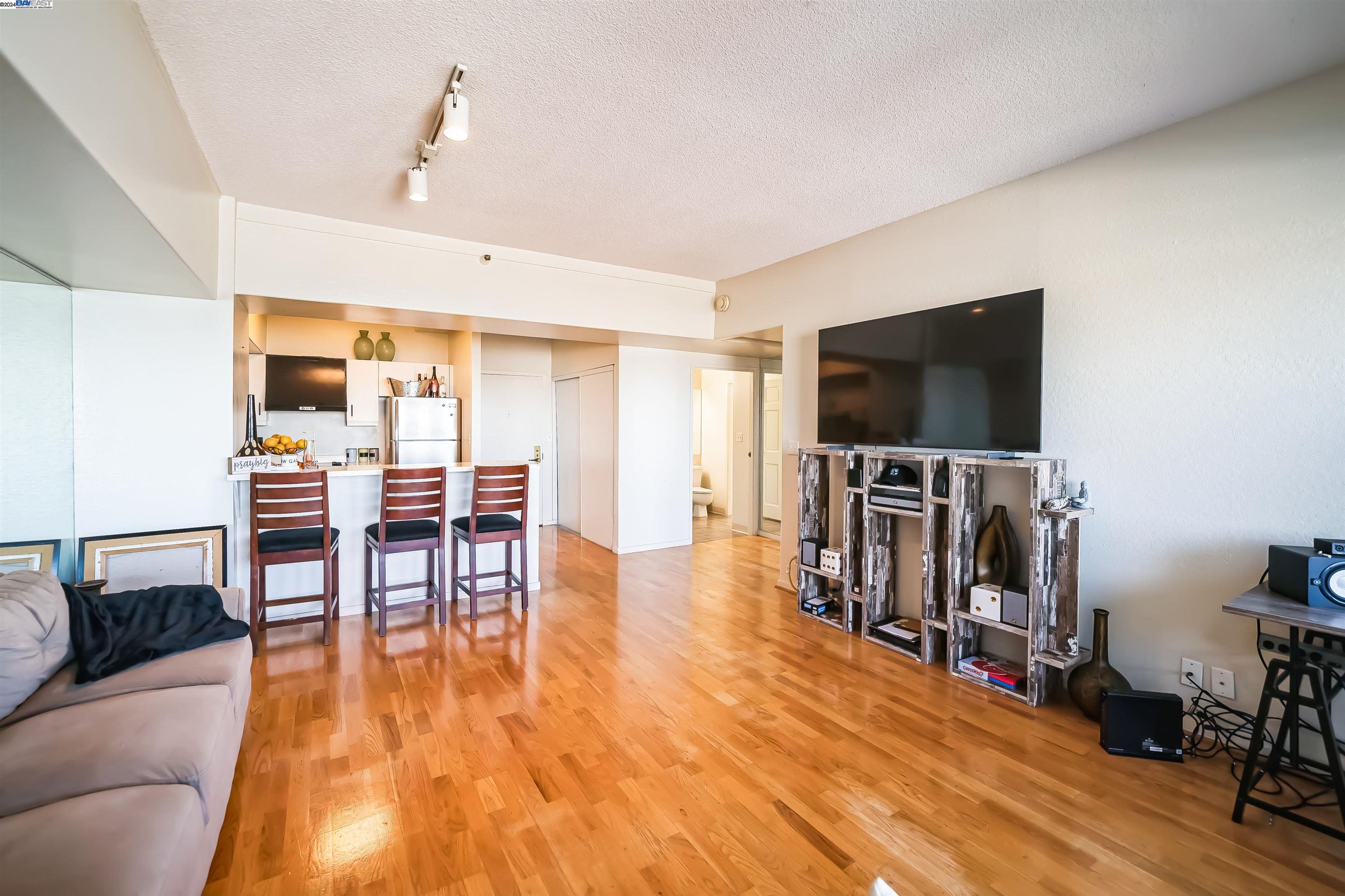 Photo #3: 41079887 Listing 