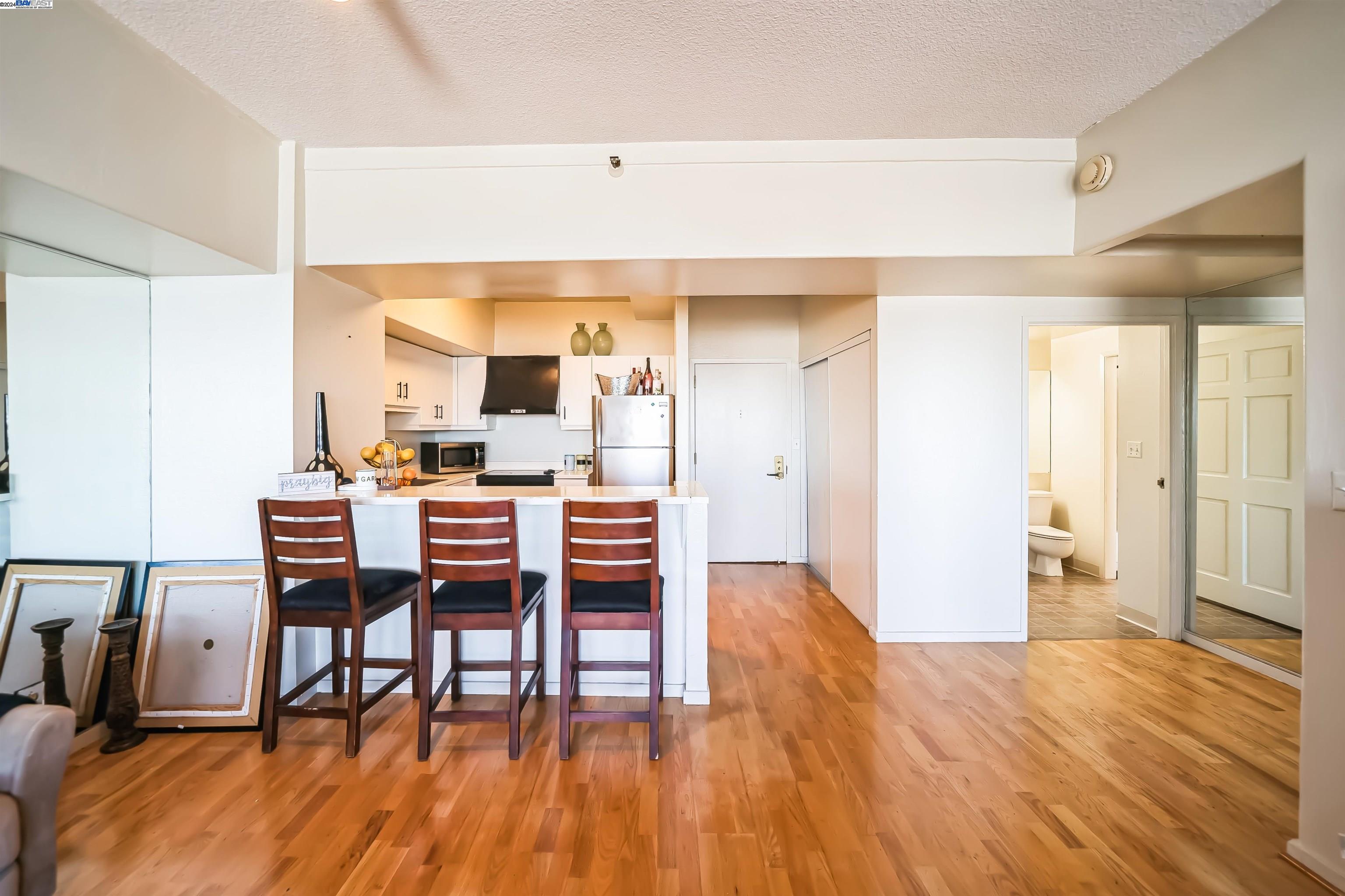 Photo #5: 41079887 Listing 