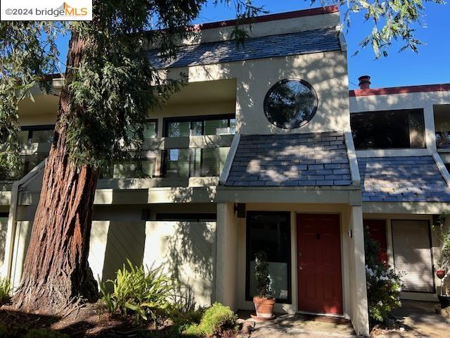 MLS: 41079935 Condo For Sale