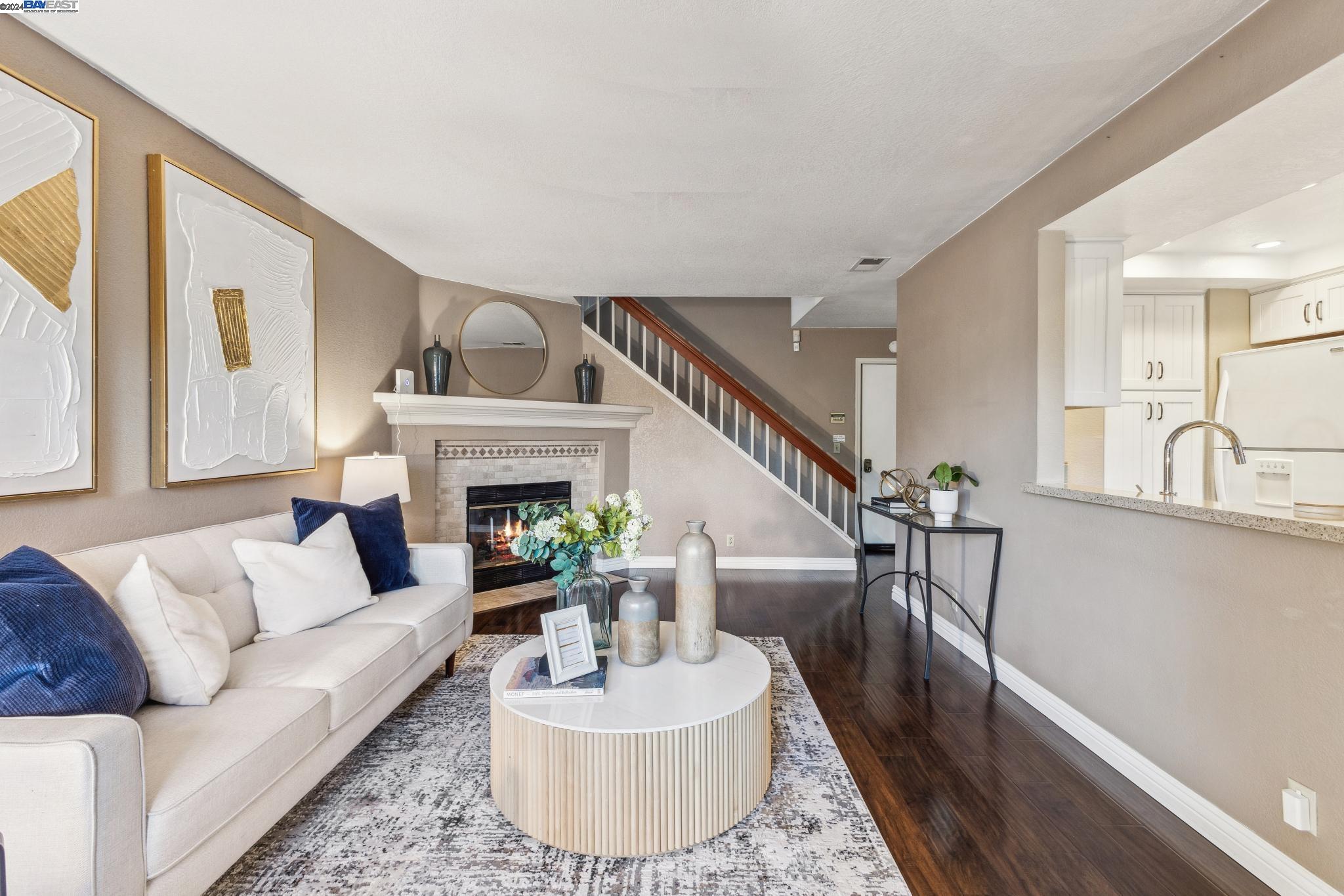 Photo #2: 41079947 Listing 