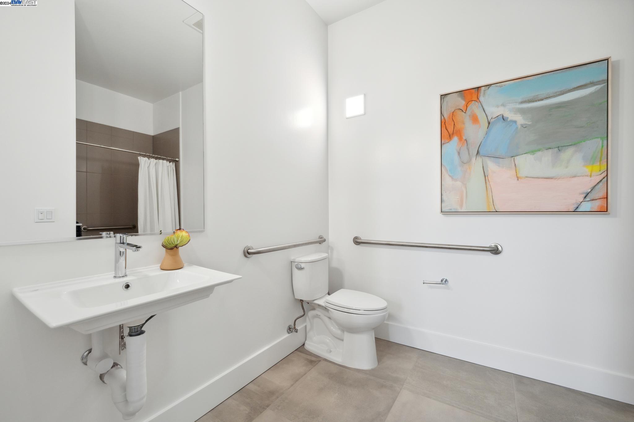 Detail Gallery Image 30 of 49 For 1545 32nd St. #110,  Oakland,  CA 94608 - 2 Beds | 2 Baths