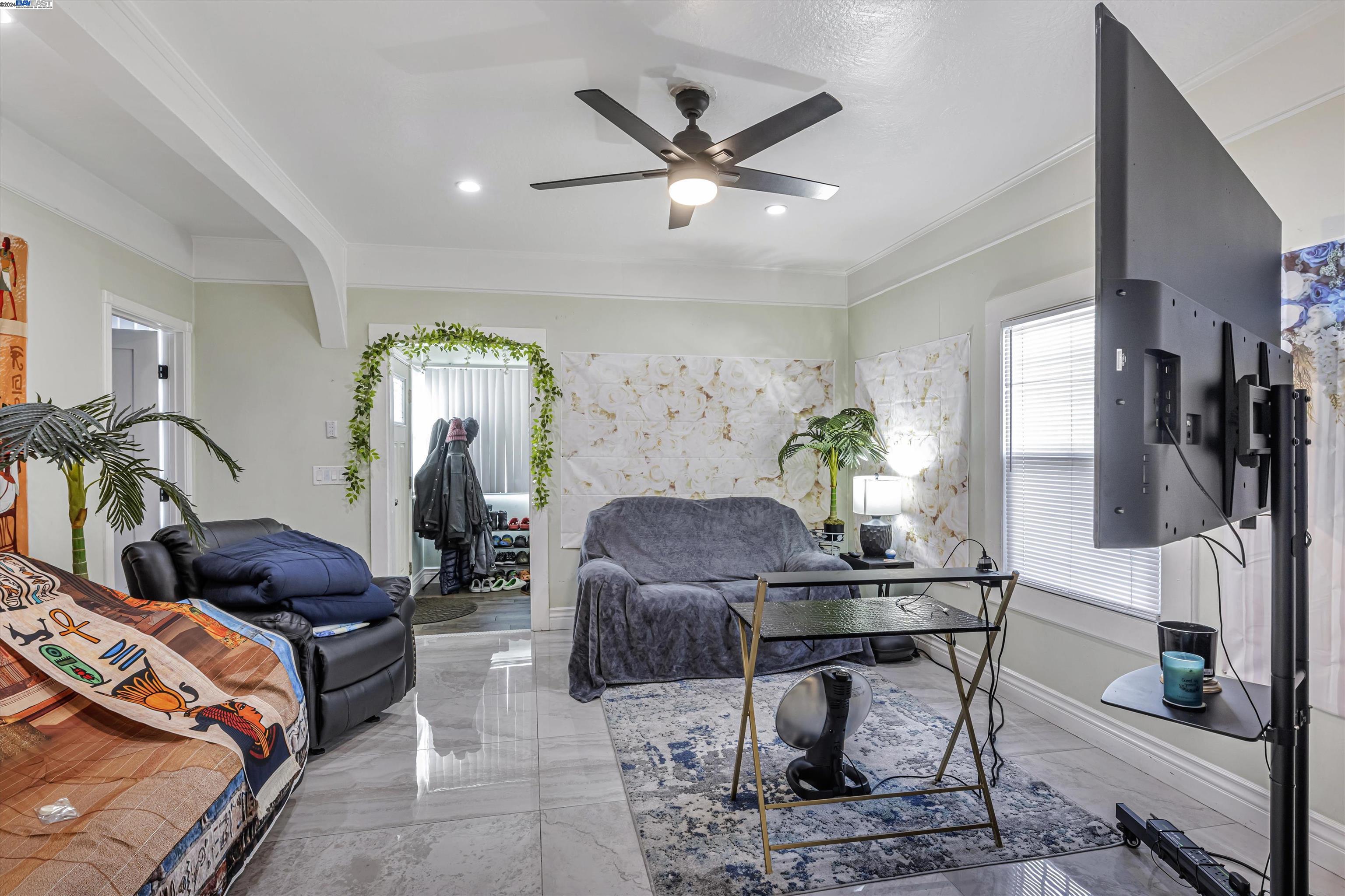 Detail Gallery Image 6 of 35 For 15540 Hesperian Blvd, San Lorenzo,  CA 94580 - – Beds | – Baths