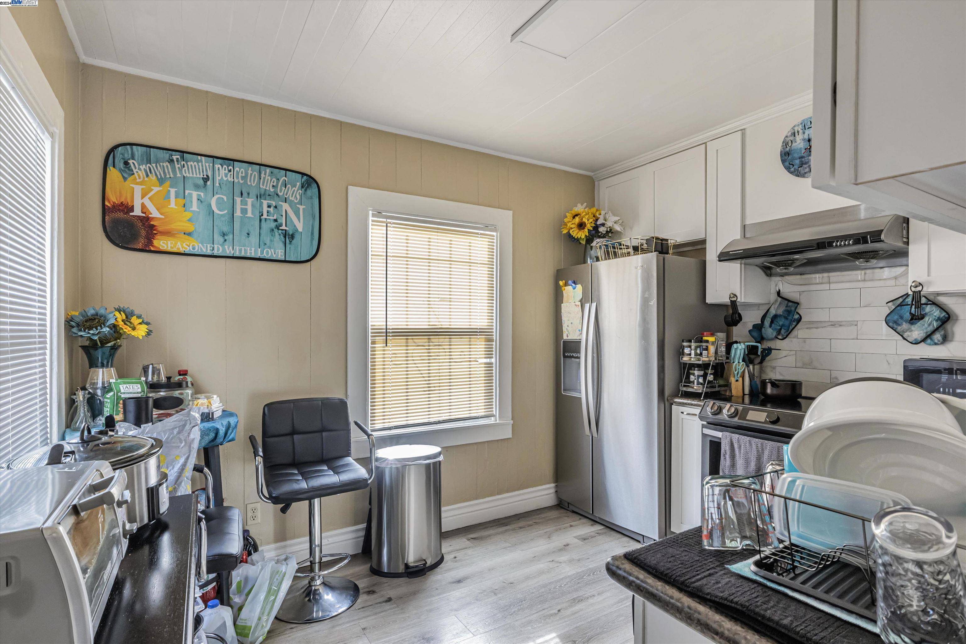 Detail Gallery Image 9 of 35 For 15540 Hesperian Blvd, San Lorenzo,  CA 94580 - – Beds | – Baths