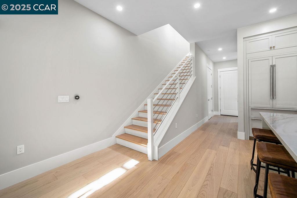 Detail Gallery Image 24 of 32 For 600 Hartz Ave #107,  Danville,  CA 94526 - 2 Beds | 2/1 Baths