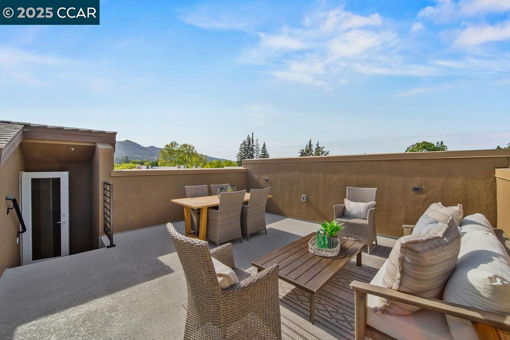 Detail Gallery Image 32 of 32 For 600 Hartz Ave #107,  Danville,  CA 94526 - 2 Beds | 2/1 Baths