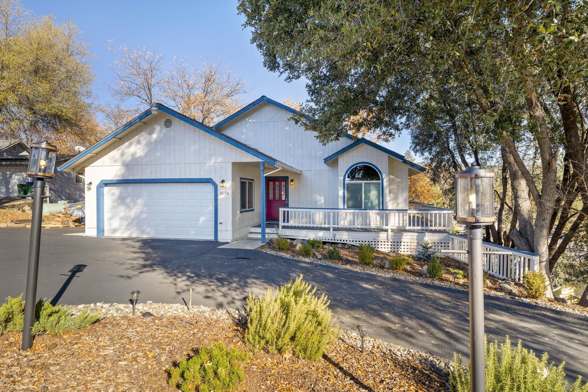 Detail Gallery Image 1 of 1 For 16136 Sirus Mine Ln., Sonora,  CA 95370 - 3 Beds | 2 Baths