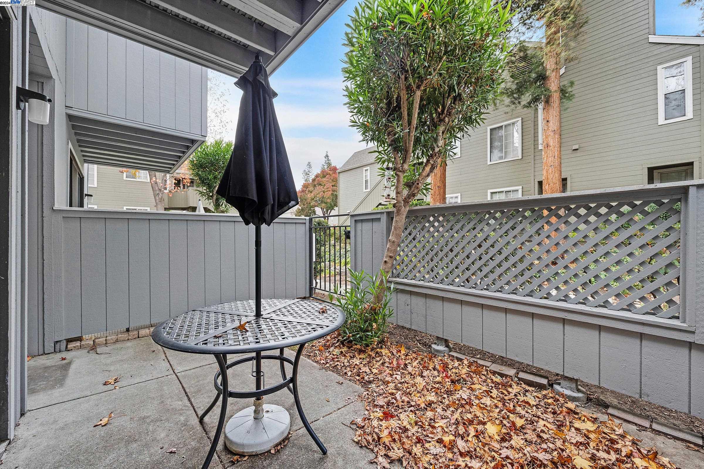 Photo #3: 41080106 Listing 
