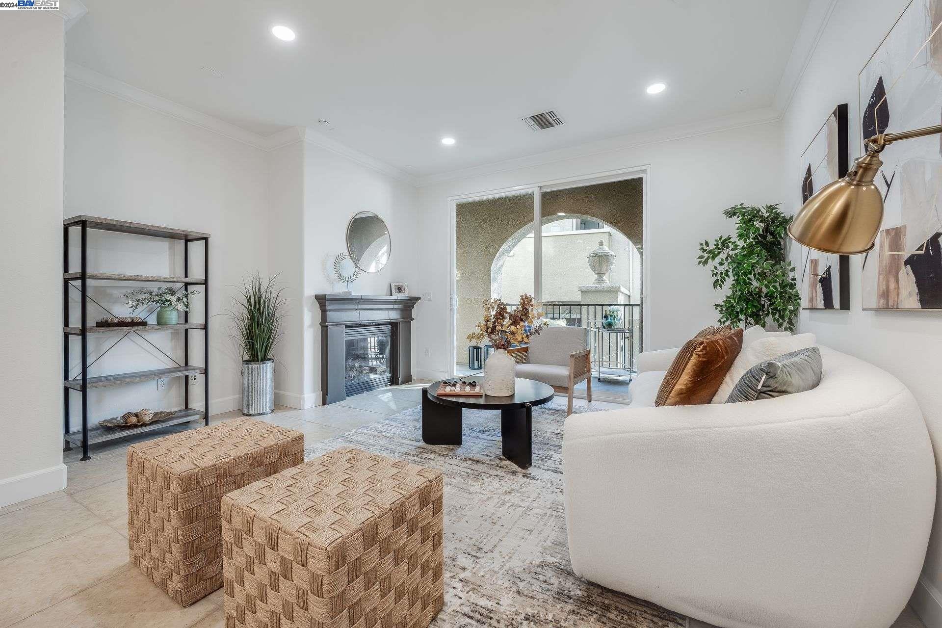 Detail Gallery Image 13 of 36 For 3385 Dublin Blvd #110,  Dublin,  CA 94568 - 3 Beds | 2 Baths