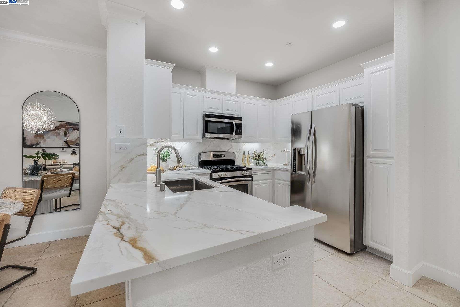 Photo #6: 41080125 Listing 