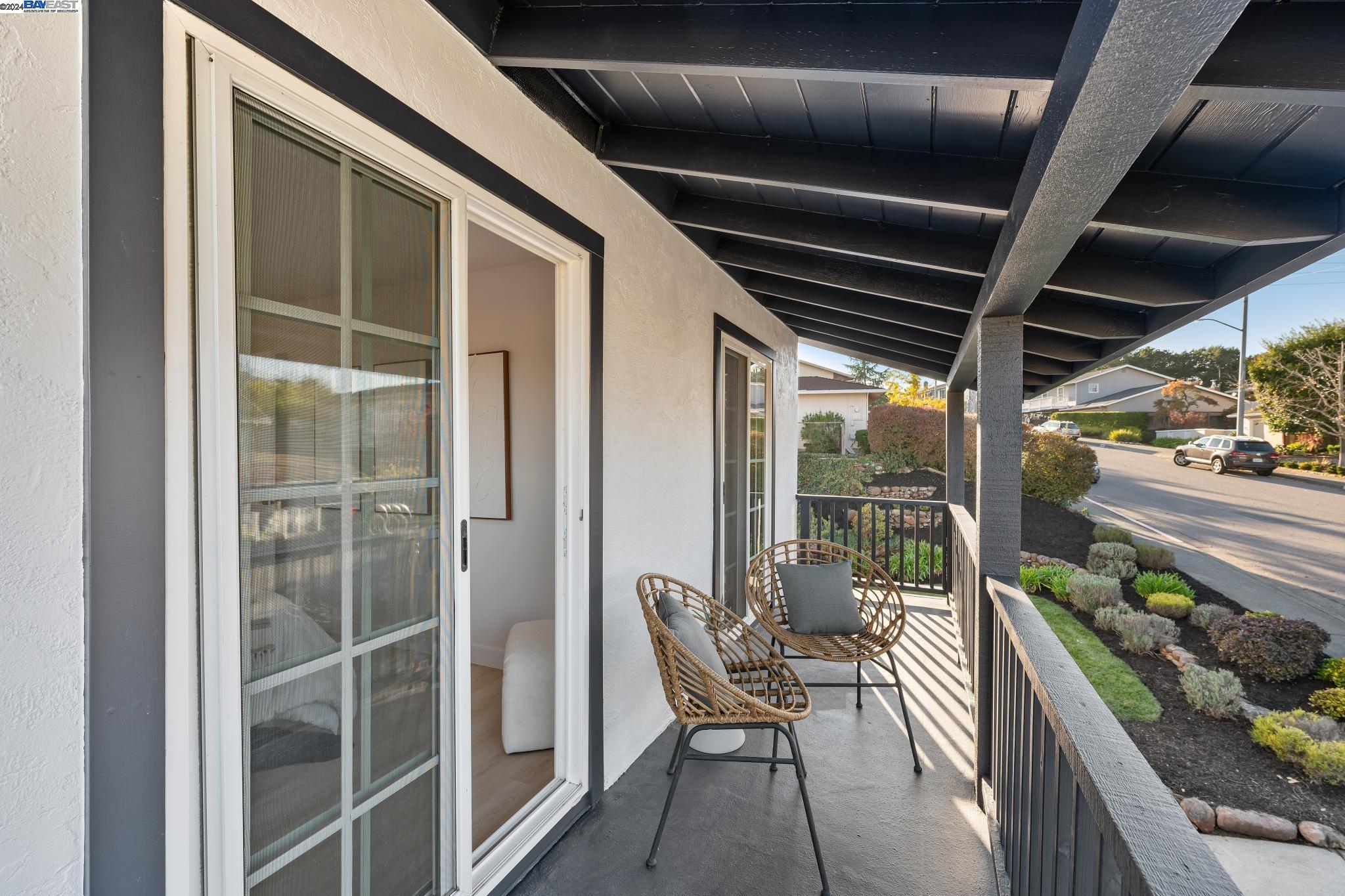 442 Cedar Hill Dr, San Rafael, California 94903, 3 Bedrooms Bedrooms, ,2 BathroomsBathrooms,Residential,For Sale,442 Cedar Hill Dr,41080158
