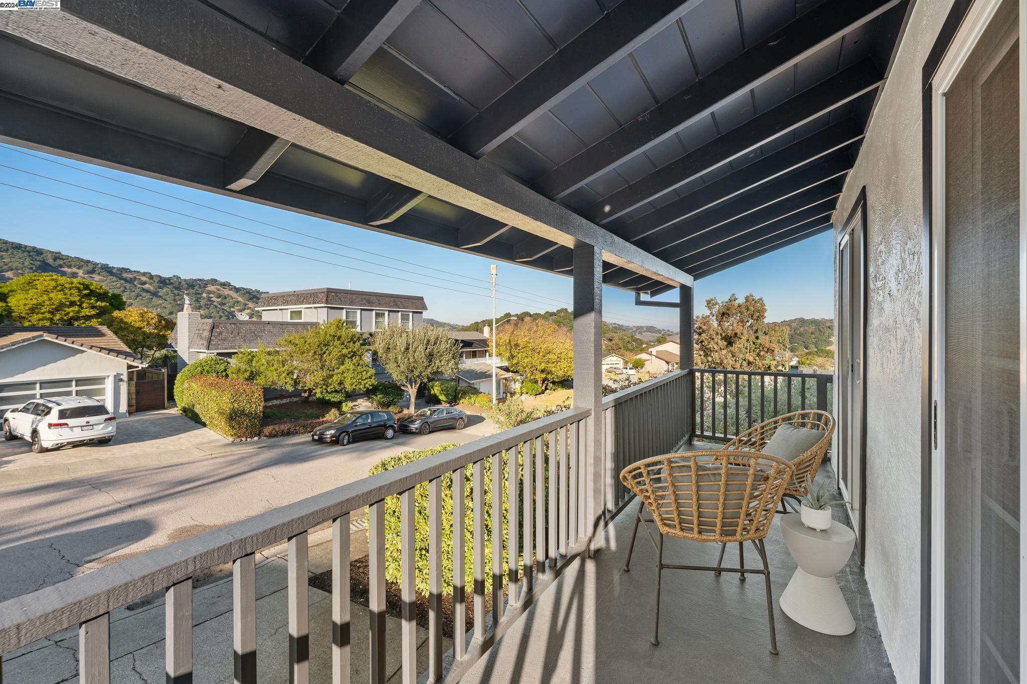 442 Cedar Hill Dr, San Rafael, California 94903, 3 Bedrooms Bedrooms, ,2 BathroomsBathrooms,Residential,For Sale,442 Cedar Hill Dr,41080158