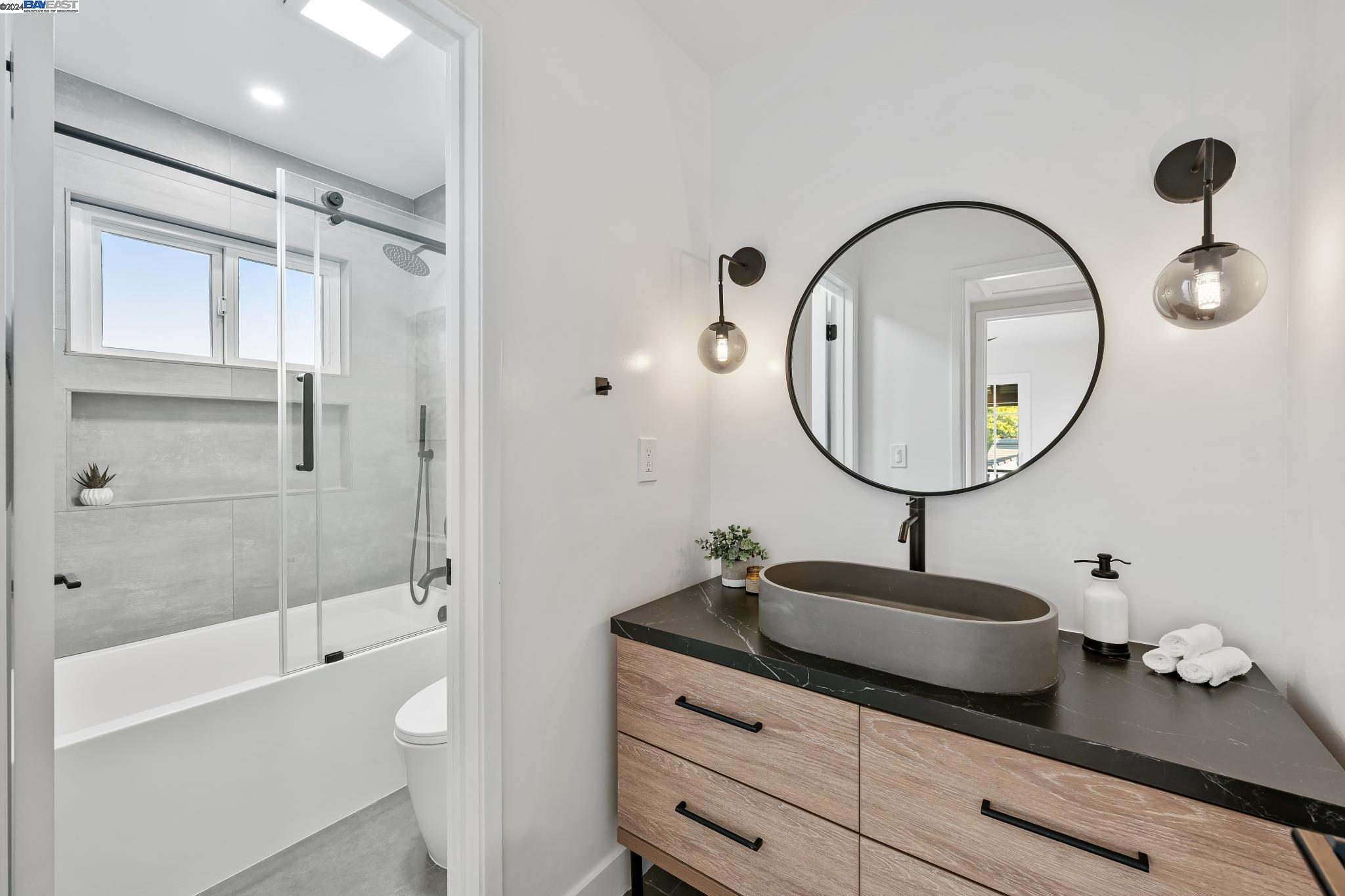 442 Cedar Hill Dr, San Rafael, California 94903, 3 Bedrooms Bedrooms, ,2 BathroomsBathrooms,Residential,For Sale,442 Cedar Hill Dr,41080158