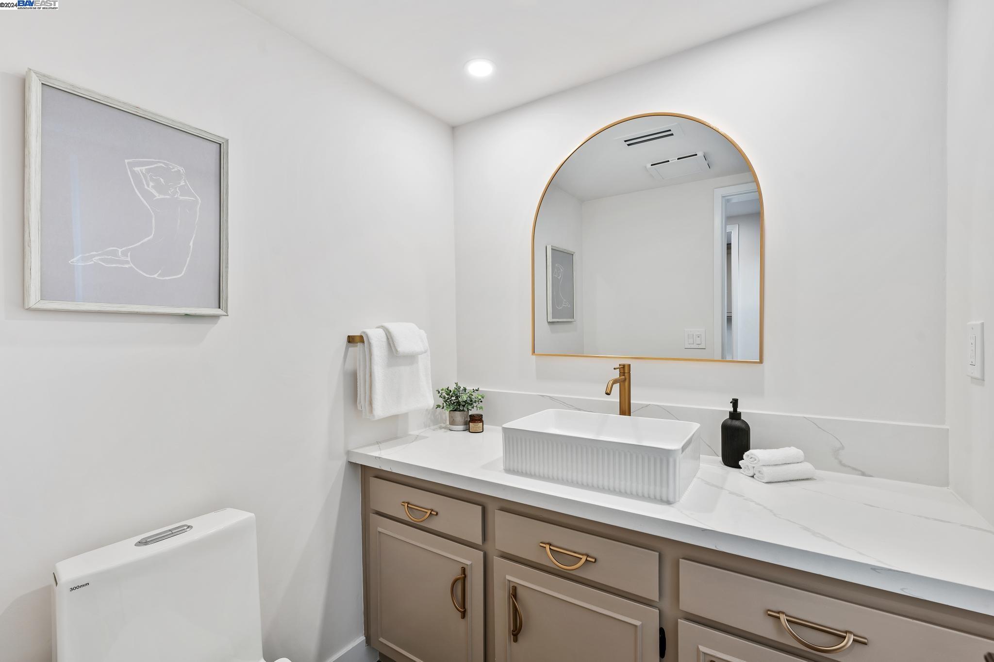 442 Cedar Hill Dr, San Rafael, California 94903, 3 Bedrooms Bedrooms, ,2 BathroomsBathrooms,Residential,For Sale,442 Cedar Hill Dr,41080158