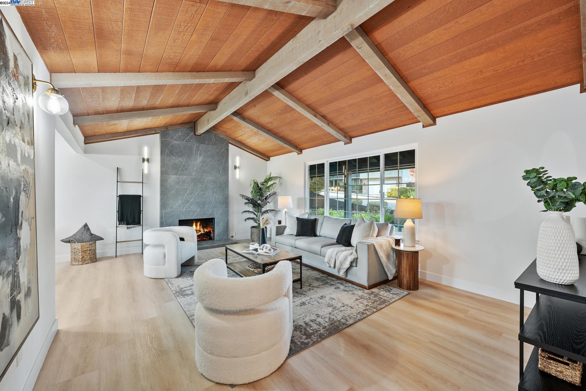 442 Cedar Hill Dr, San Rafael, California 94903, 3 Bedrooms Bedrooms, ,2 BathroomsBathrooms,Residential,For Sale,442 Cedar Hill Dr,41080158