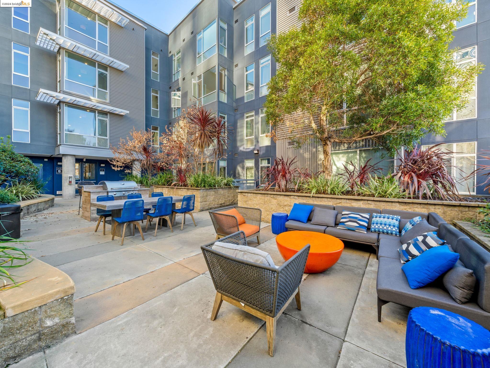 Detail Gallery Image 20 of 42 For 901 Jefferson St #211,  Oakland,  CA 94607 - 1 Beds | 1 Baths