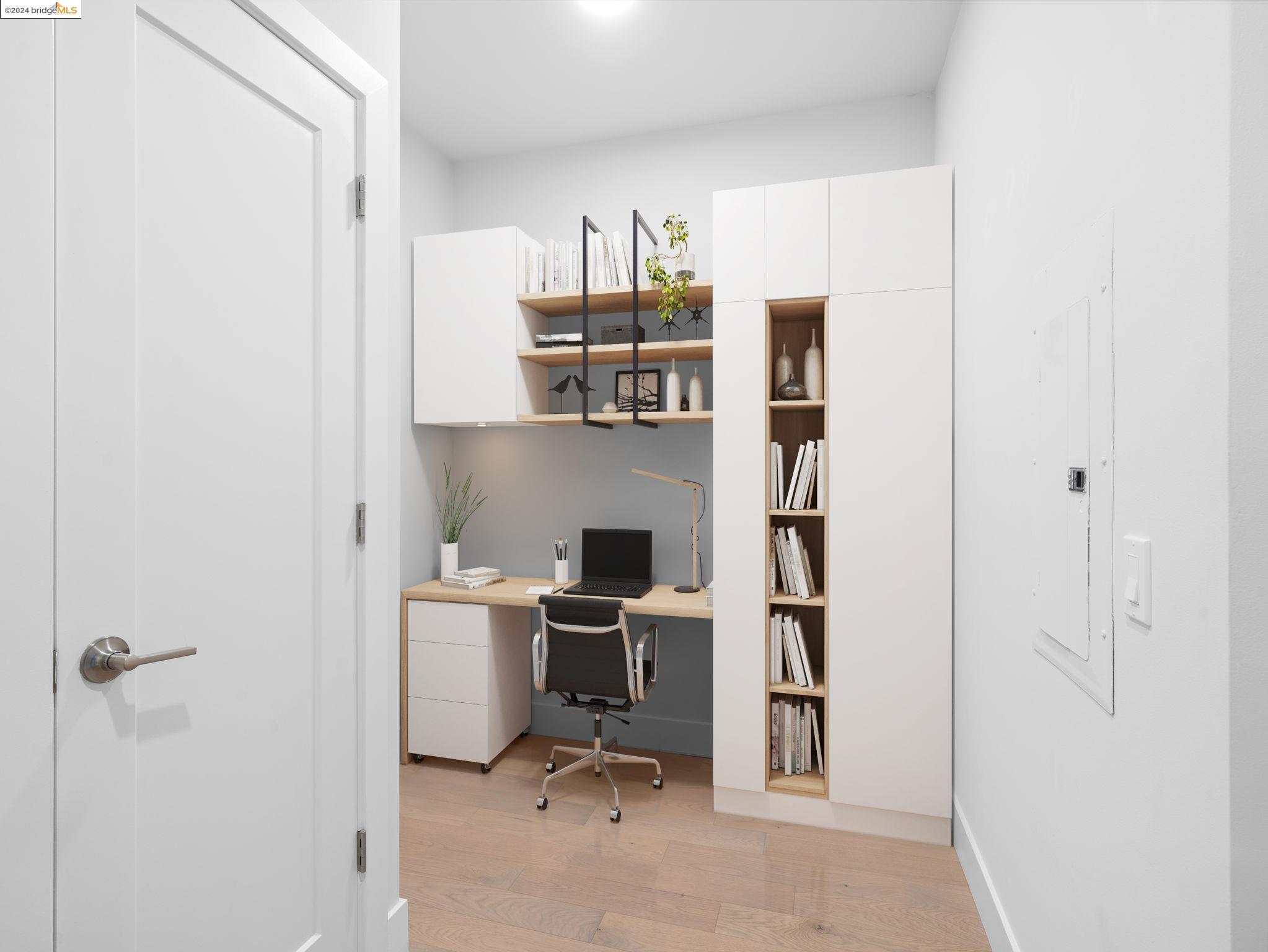 901 Jefferson St # 211, Oakland, California 94607, 1 Bedroom Bedrooms, 3 Rooms Rooms,1 BathroomBathrooms,Residential,For Sale,901 Jefferson St # 211,41080162