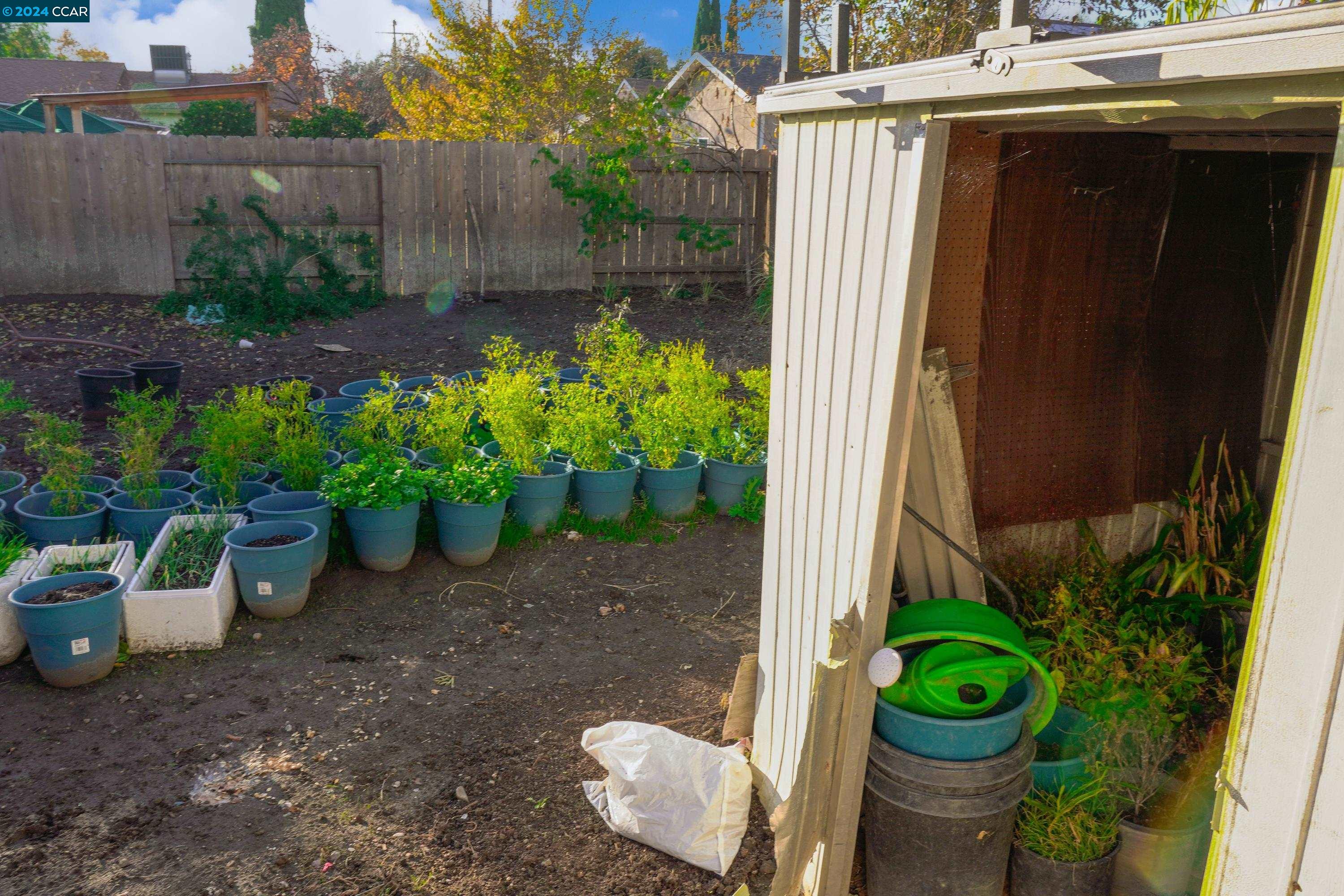 Detail Gallery Image 52 of 59 For 2347 E Alpine Ave, Stockton,  CA 95205 - 4 Beds | 1 Baths