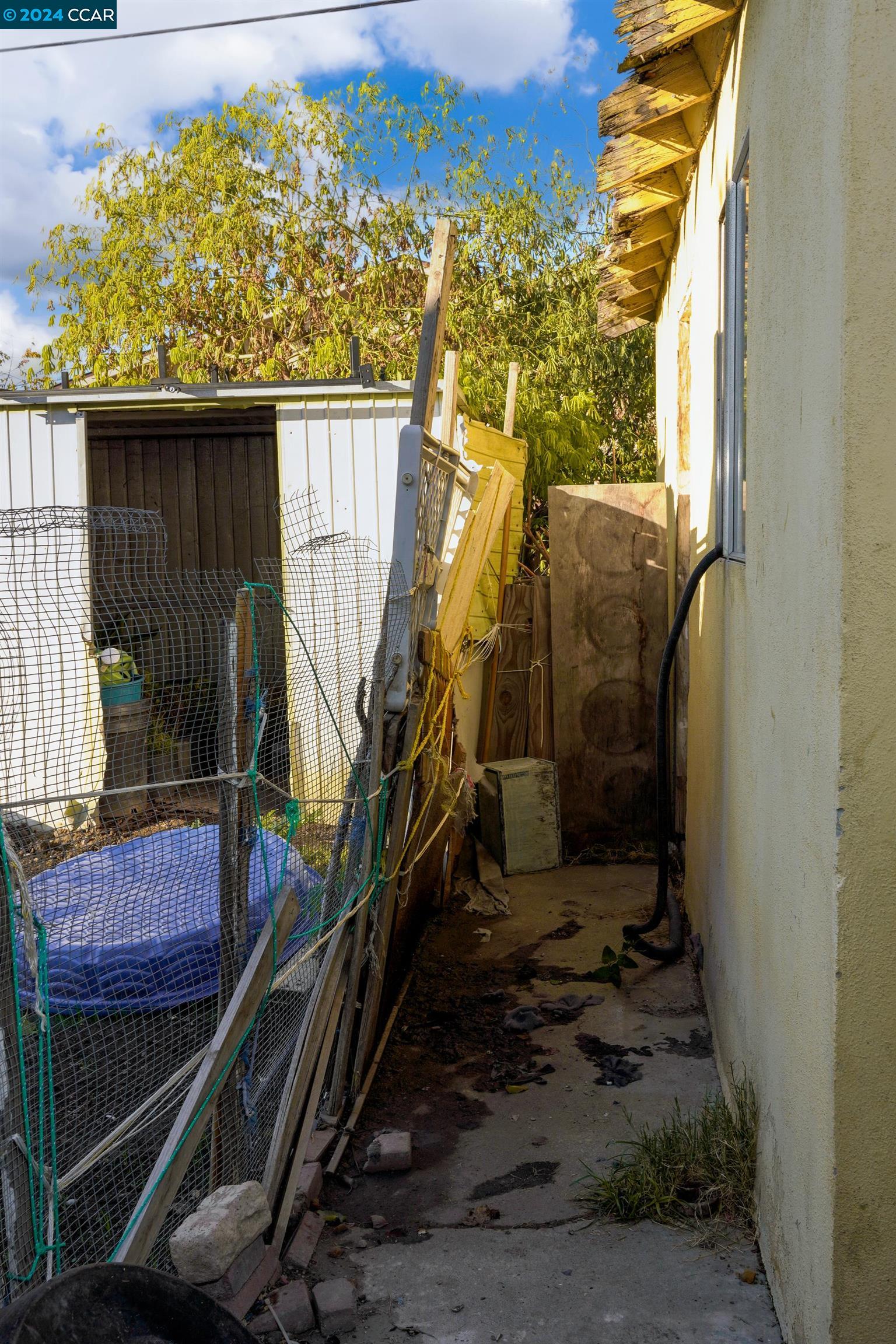 Detail Gallery Image 56 of 59 For 2347 E Alpine Ave, Stockton,  CA 95205 - 4 Beds | 1 Baths