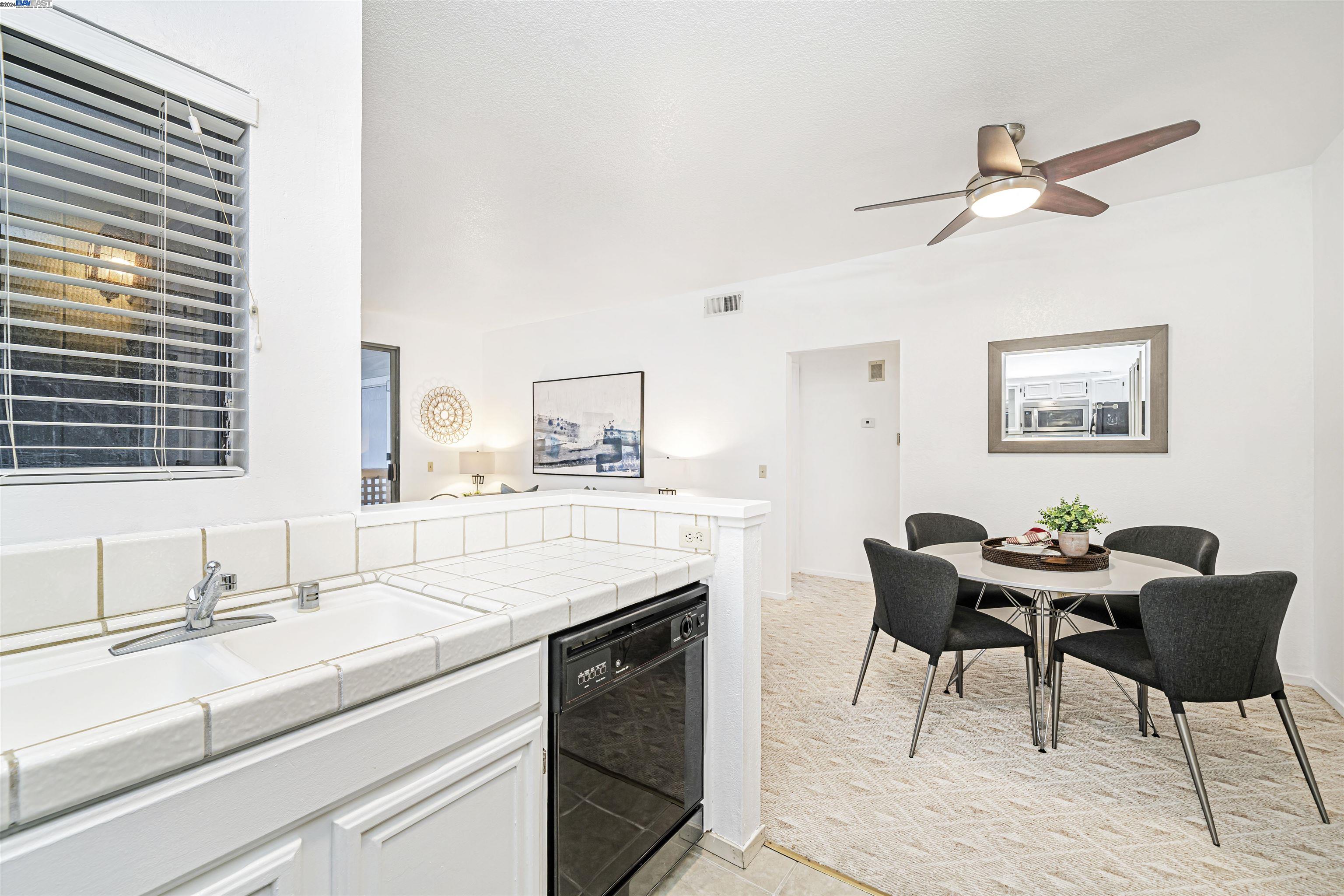 Photo #6: 41080177 Listing 