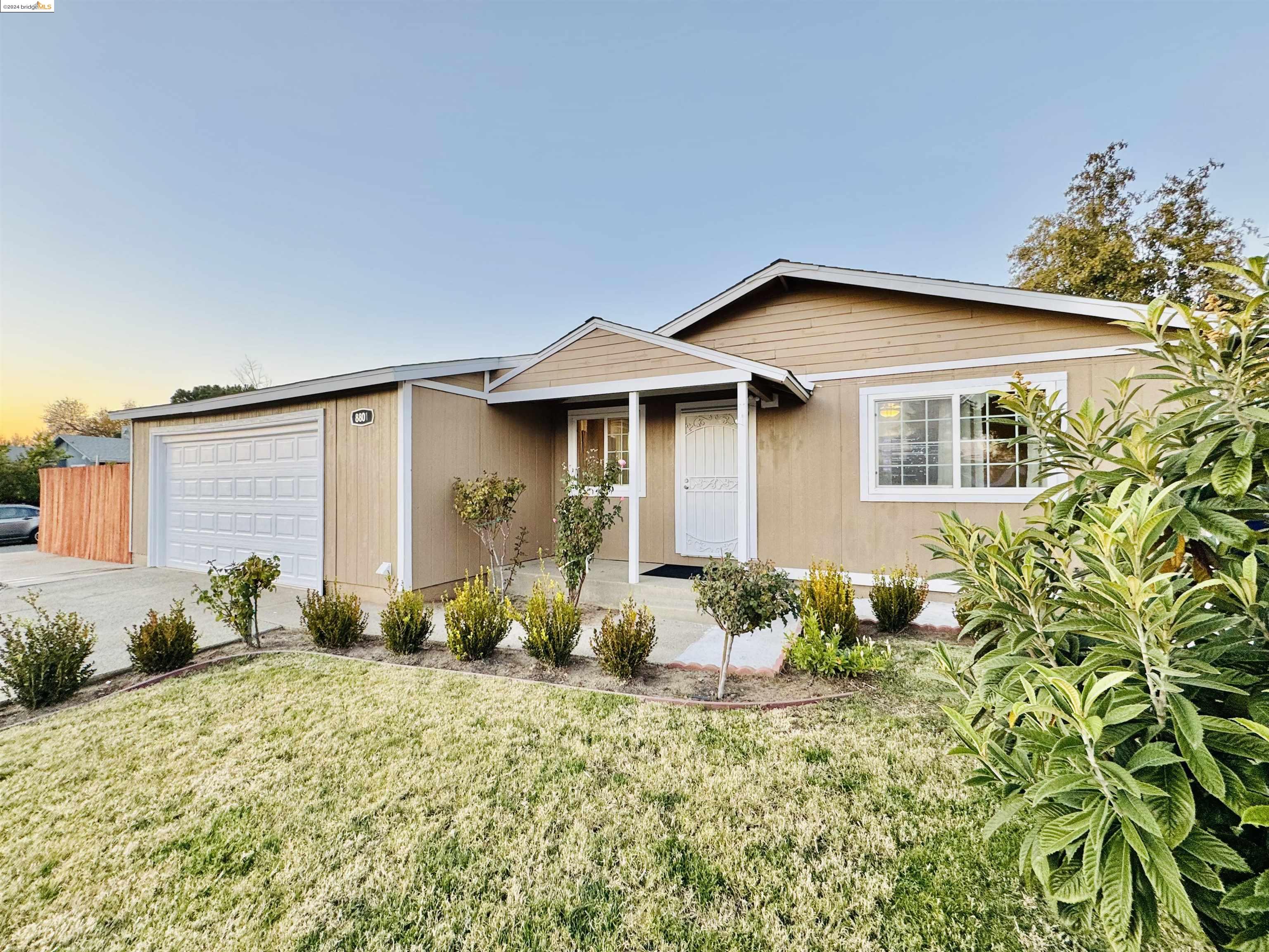 Detail Gallery Image 1 of 1 For 8801 Steven Ave, Orangevale,  CA 95662 - 3 Beds | 1 Baths