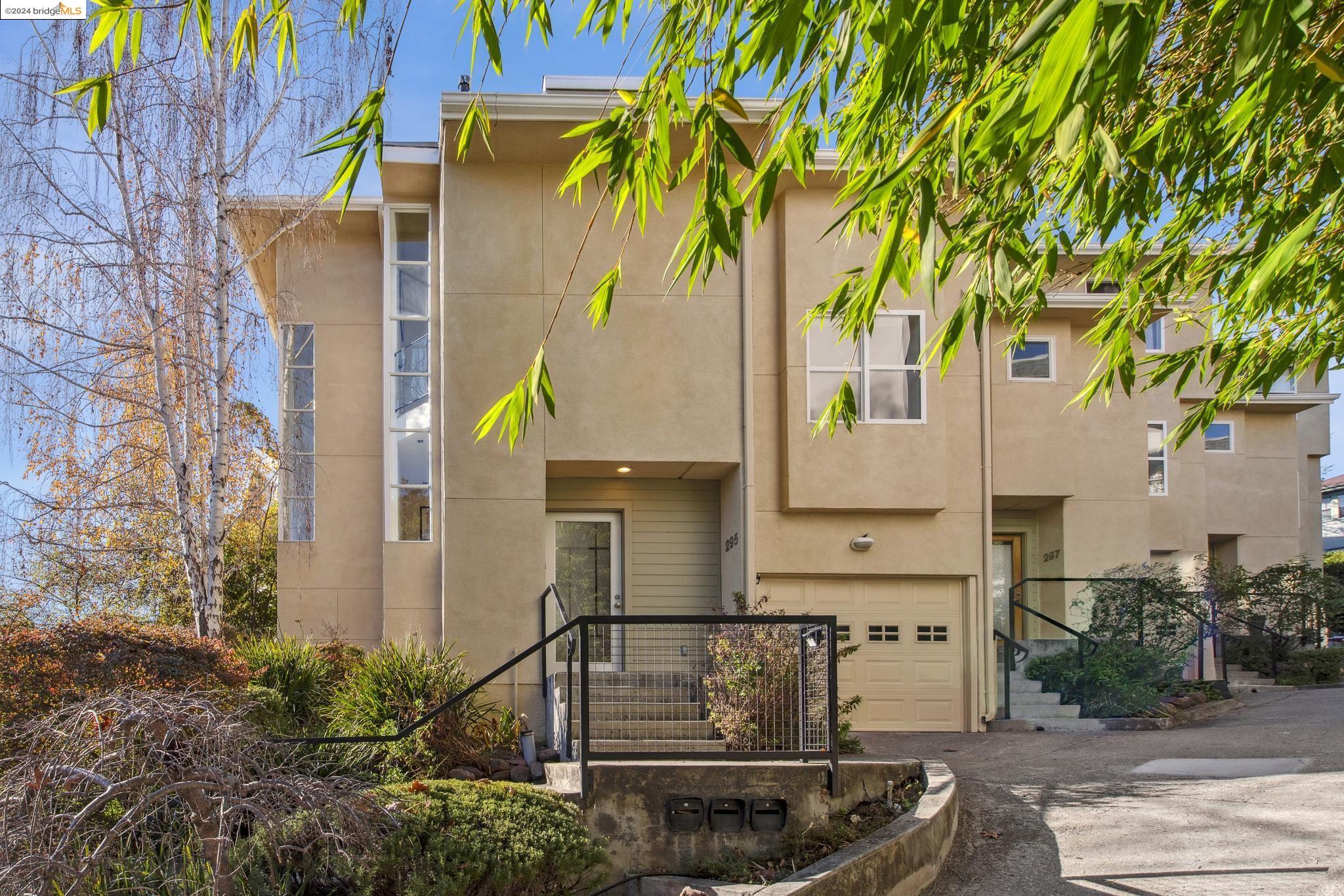 MLS: 41080250 Condo For Sale