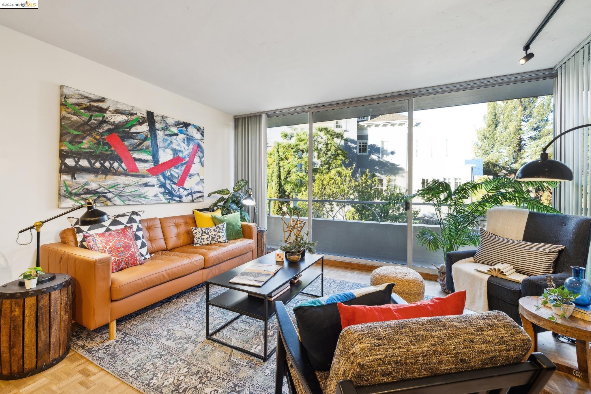 More Details about MLS # 41080279 : 320 LEE STREET # 203