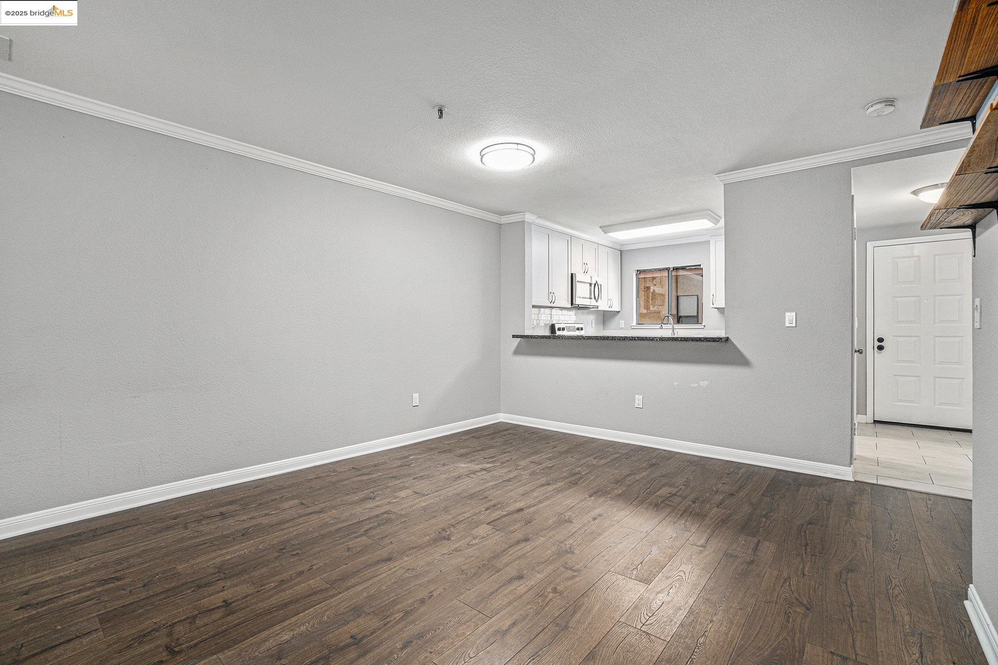 Photo #9: 41080281 Listing: Photo #9