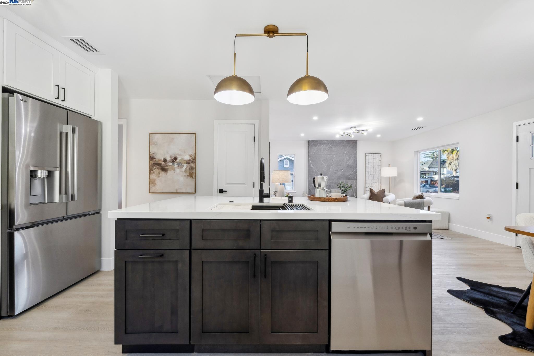 1204 Junipero Ave, Redwood City, California 94061, 3 Bedrooms Bedrooms, 5 Rooms Rooms,1 BathroomBathrooms,Residential,For Sale,1204 Junipero Ave,41080305