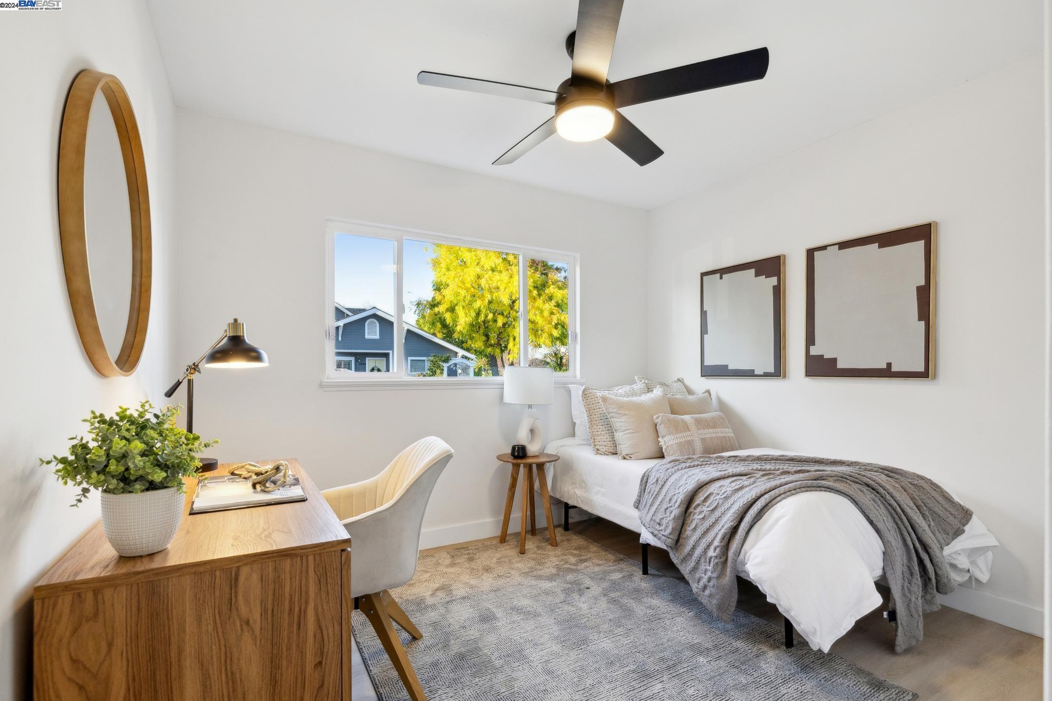 1204 Junipero Ave, Redwood City, California 94061, 3 Bedrooms Bedrooms, 5 Rooms Rooms,1 BathroomBathrooms,Residential,For Sale,1204 Junipero Ave,41080305