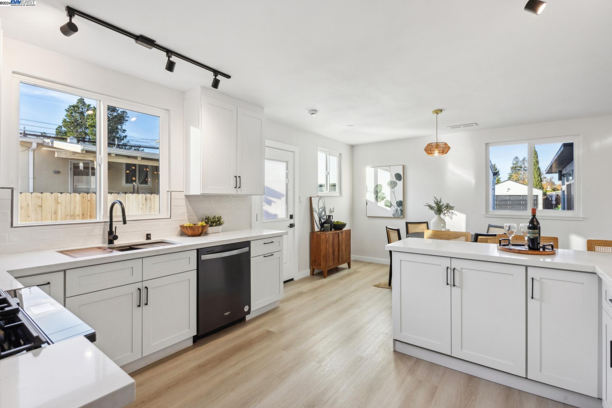 4217 David St, Castro Valley, California 94546, 3 Bedrooms Bedrooms, 6 Rooms Rooms,2 BathroomsBathrooms,Residential,For Sale,4217 David St,41080306