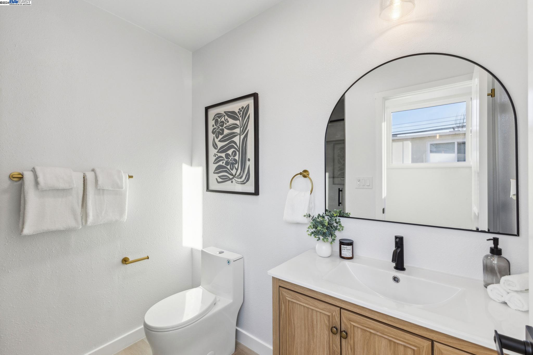 4217 David St, Castro Valley, California 94546, 3 Bedrooms Bedrooms, 6 Rooms Rooms,2 BathroomsBathrooms,Residential,For Sale,4217 David St,41080306
