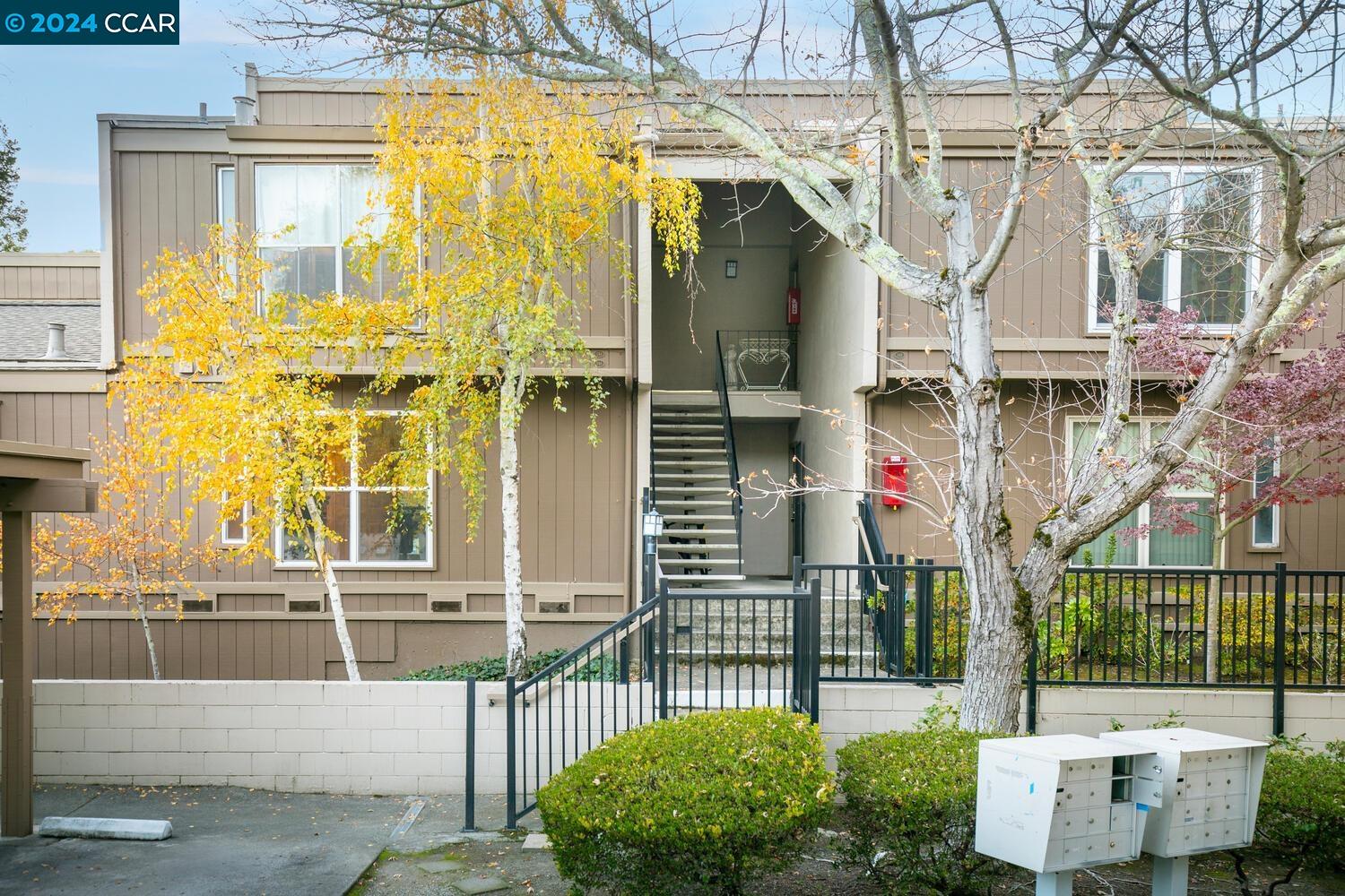 Photo #2: 41080308 Listing 