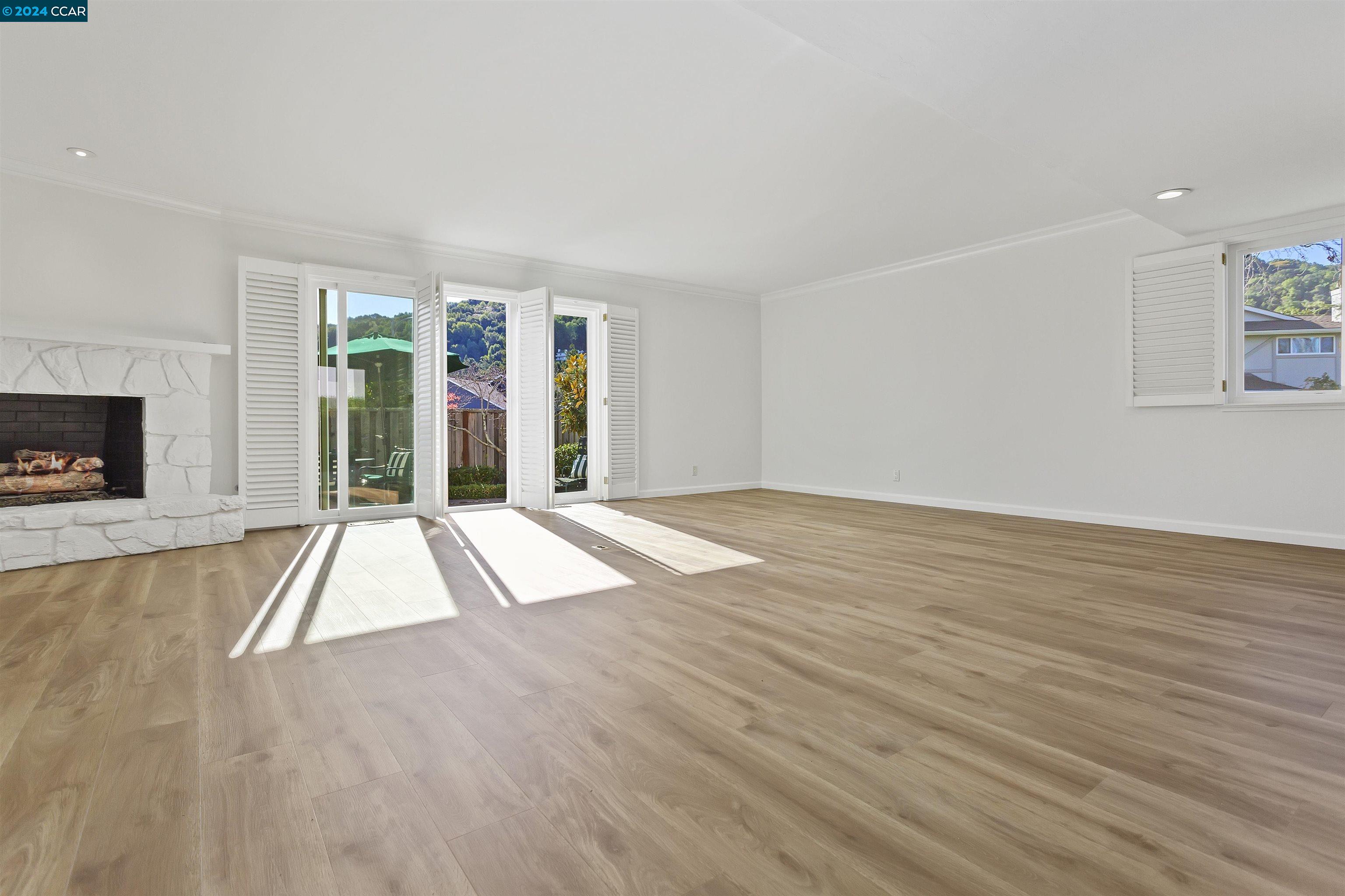 Photo #5: 41080396 Listing 