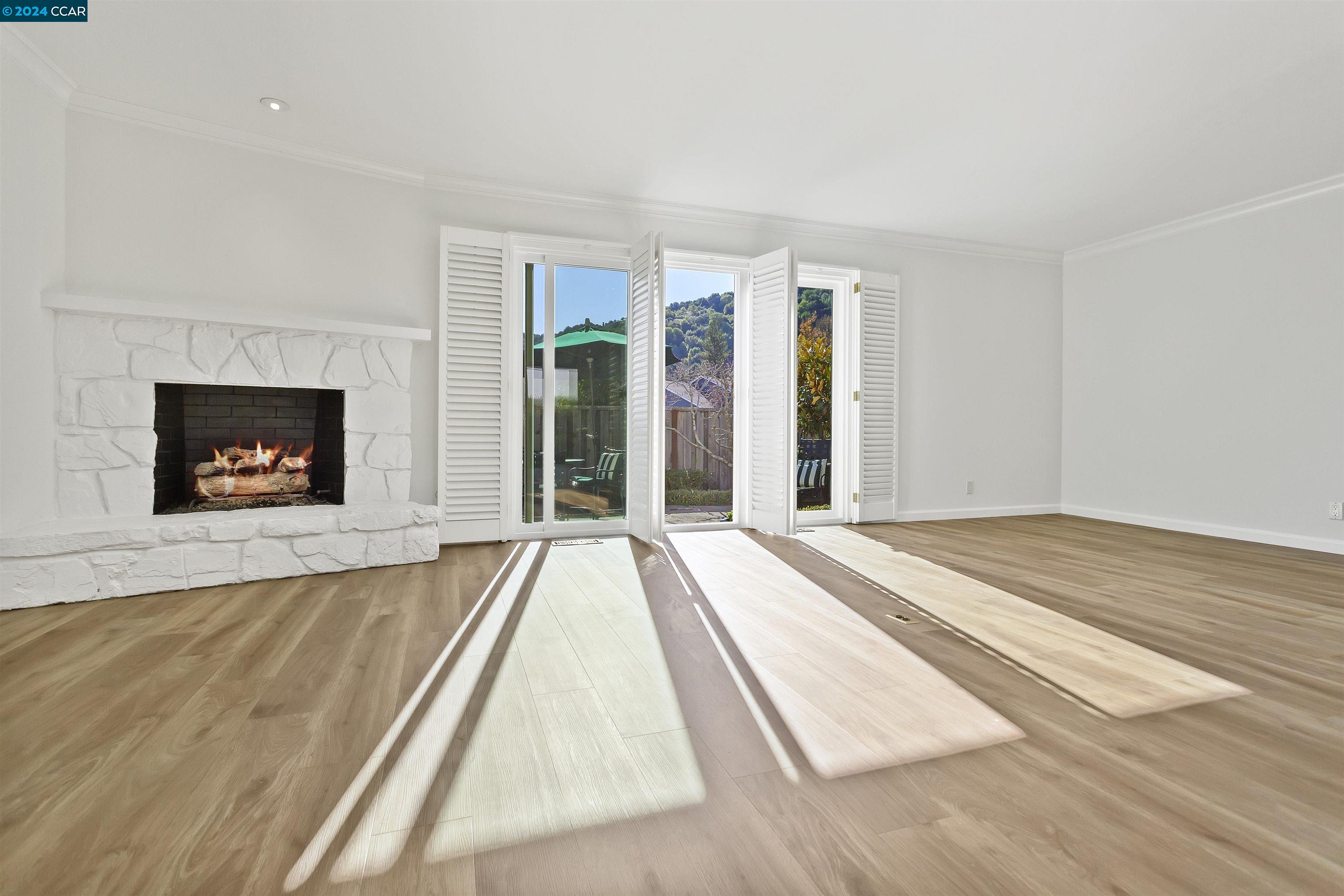 Photo #6: 41080396 Listing 