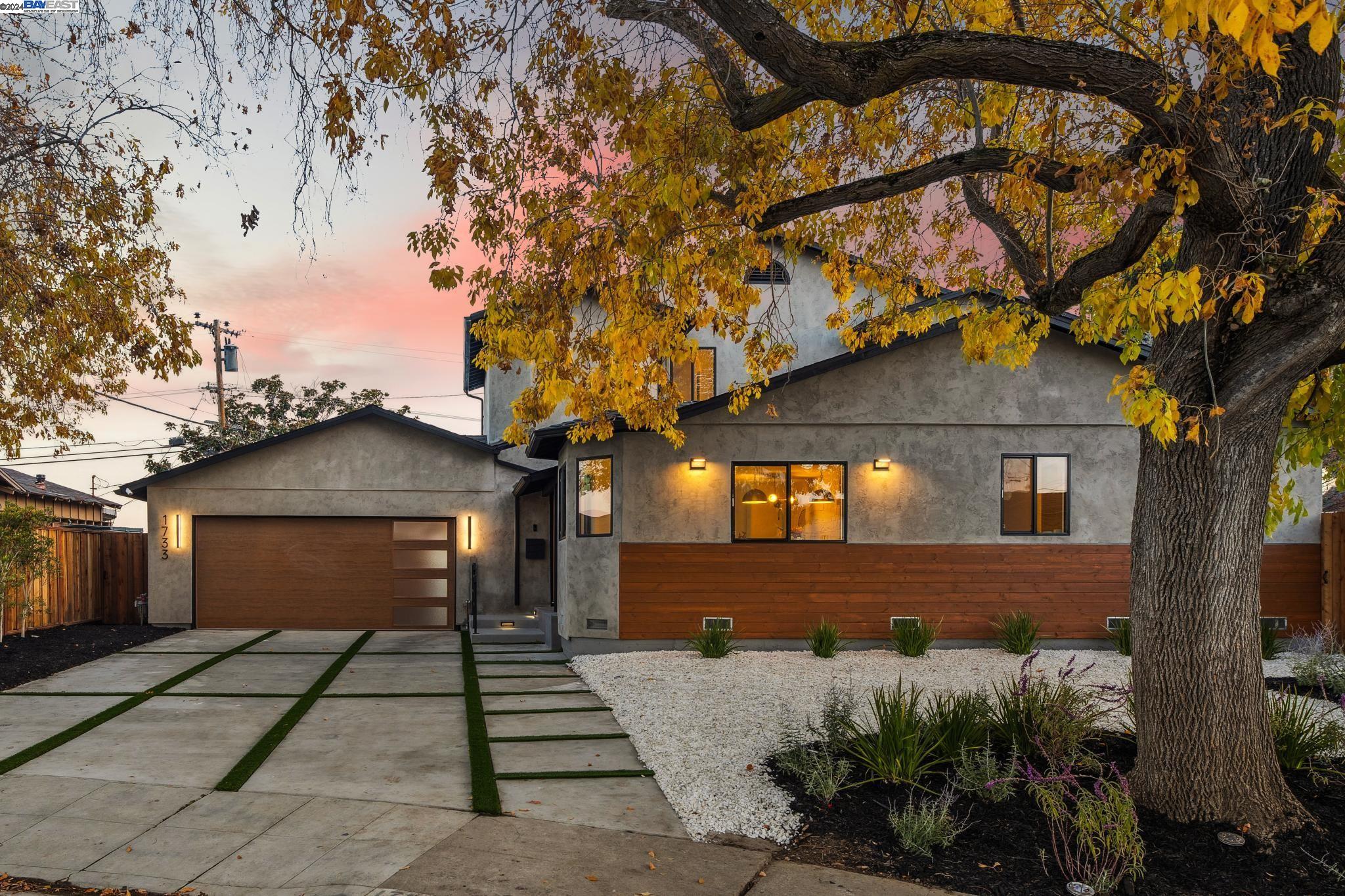 1733 Kelly St, San Mateo, California 94403, 4 Bedrooms Bedrooms, 8 Rooms Rooms,3 BathroomsBathrooms,Residential,For Sale,1733 Kelly St,41080401