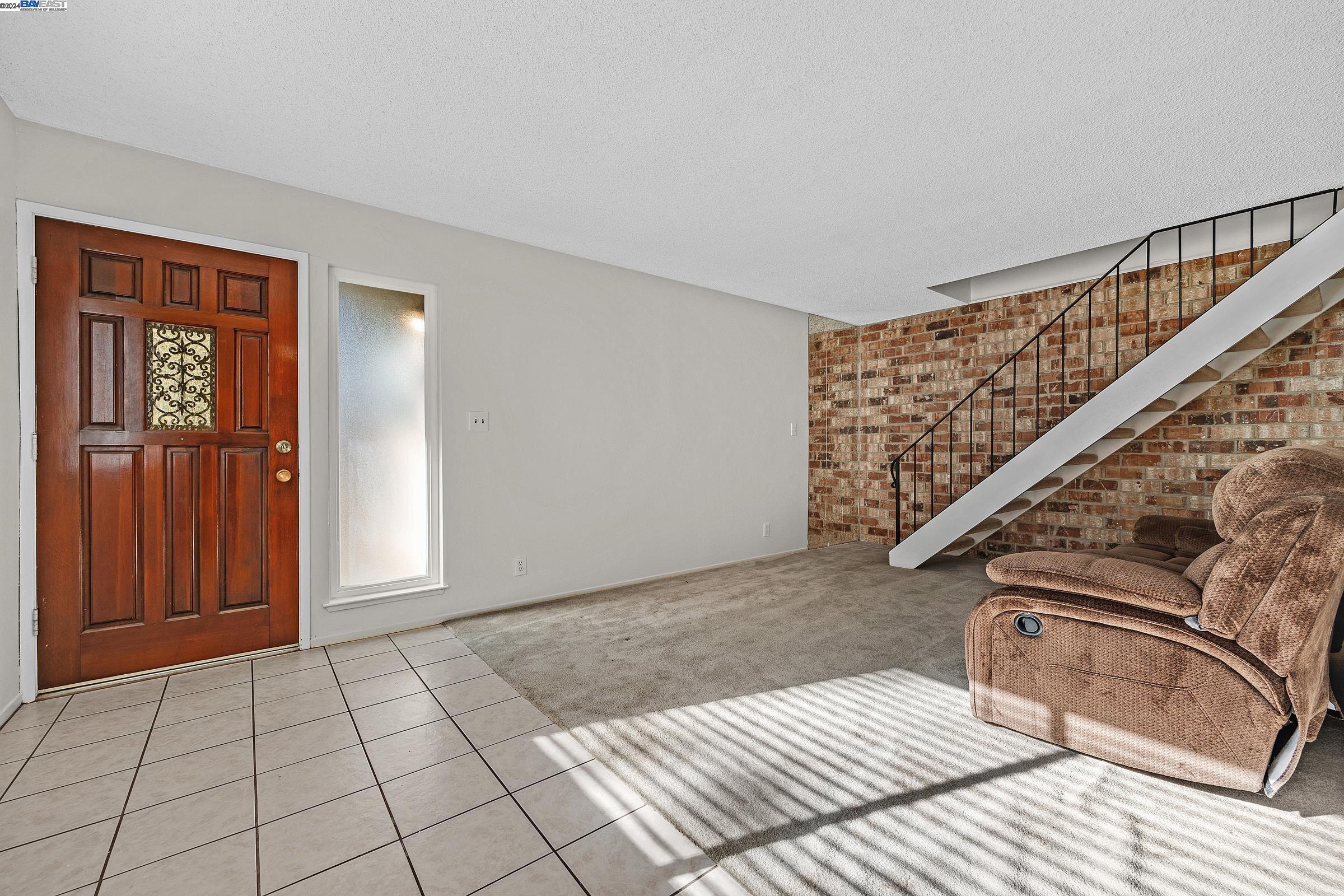 Photo #6: 41080409 Listing 