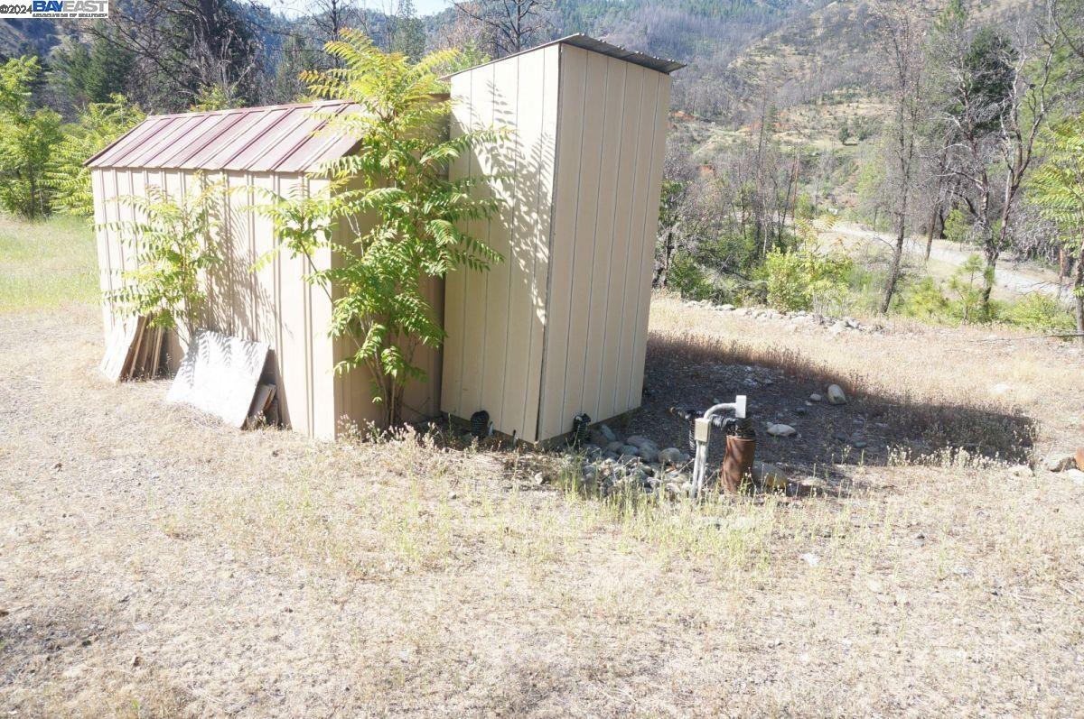 Detail Gallery Image 4 of 27 For 101 River Acres, –,  CA 96048 - – Beds | – Baths