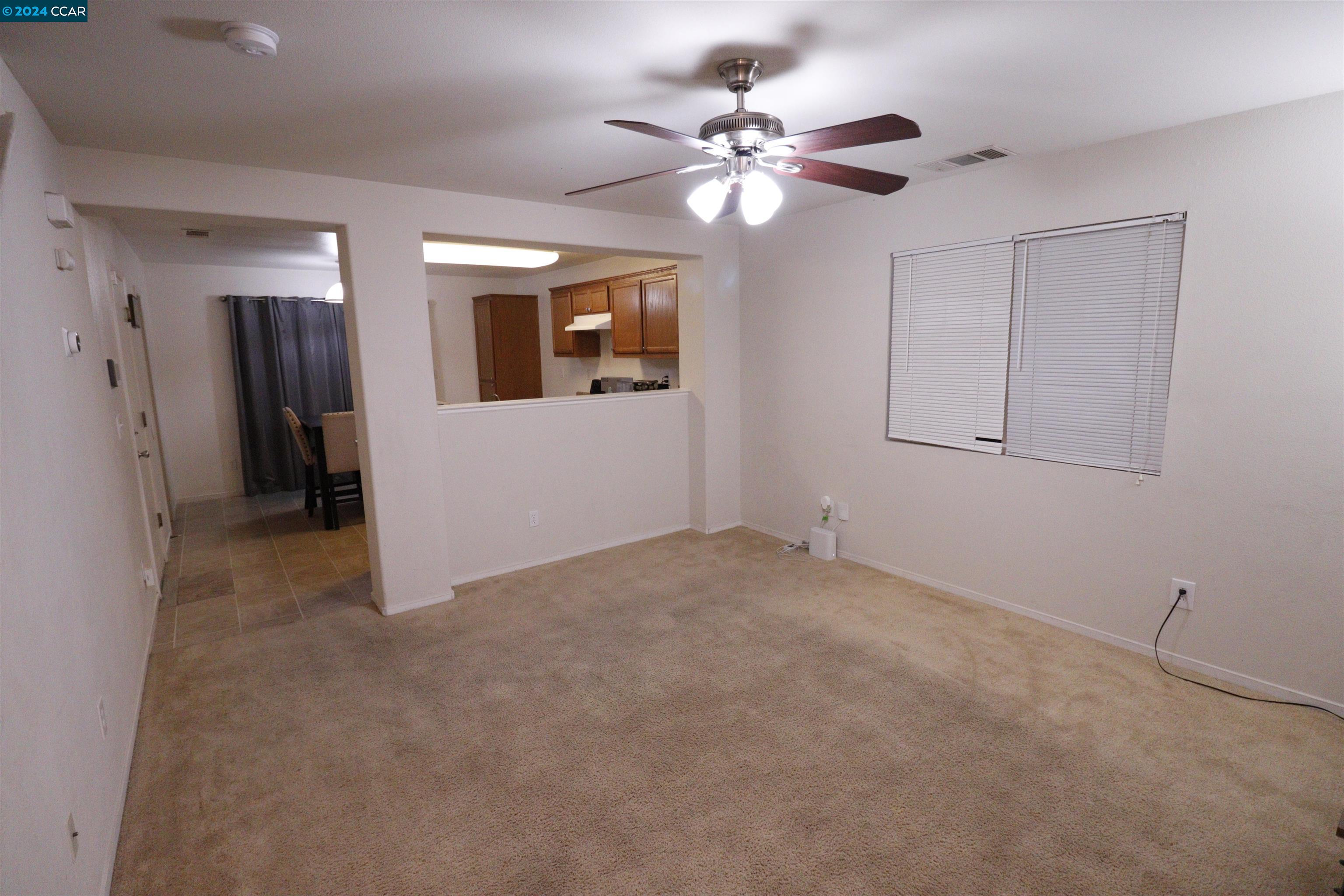 Detail Gallery Image 3 of 18 For 4377 Briggs Ln, Merced,  CA 95348 - 3 Beds | 2/1 Baths