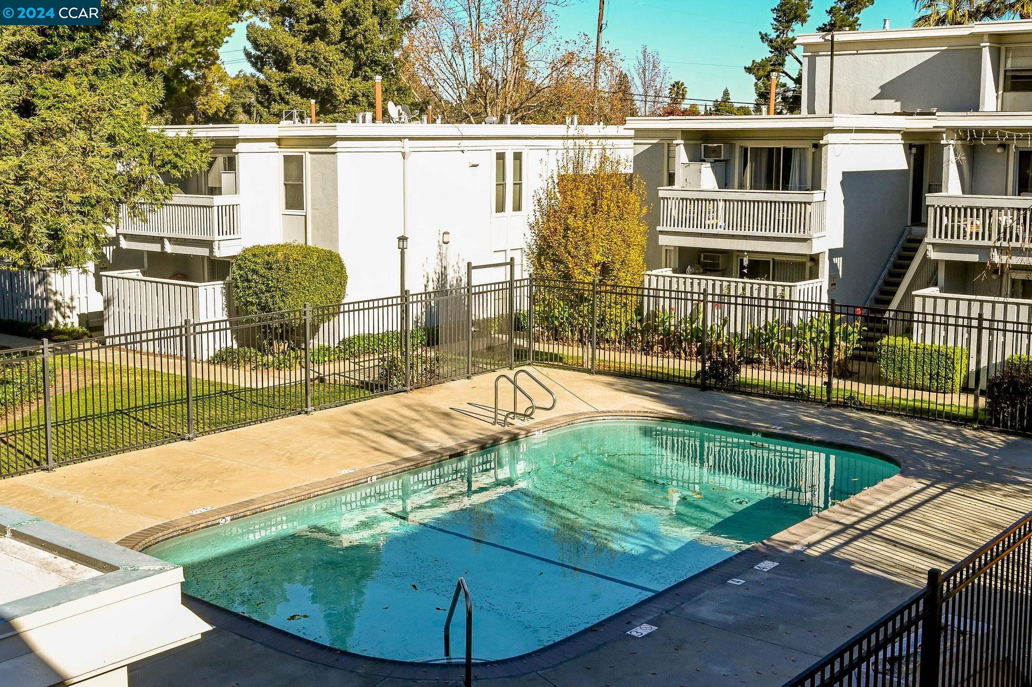Photo #17: 41080456 Listing: Photo #17
